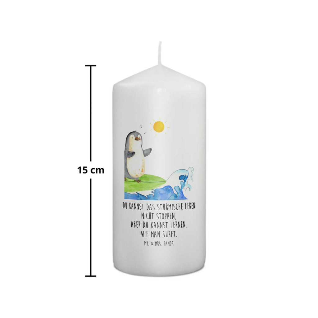 Kerze Pinguin Surfer Blockkerze, Dekokerze, Tischkerze, Hochzeitskerze, Grosse Kerze, Zylinderkerze, Gartenkerze, Geburtskerze, Tafelkerze, Weihnachtskerze, Kerze Mit Motiv, Bedruckte Kerze, Adventskerze, Erinnerungskerze, Laternenkerze, Handgemachte Kerze, Stumpenkerze, Wunschkerze, Erinnerungslicht, Wachskerze, Dekorative Kerze, Geburtstagskerze, Osterkerze, Kerze Mit Spruch, Dinnerkerze, Kommunionskerze, Schmuckkerze, Pinguin, Urlaub, Wellen, Surfen, Surfer, Hawaii, Wellen Reiten, Pinguine, Portugal