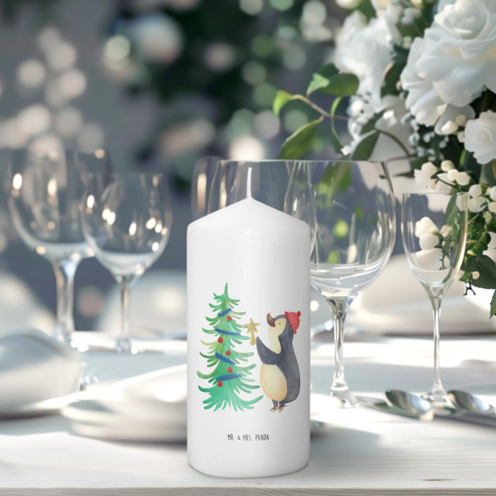 Candle penguin Christmas tree Kerze Mit Motiv, Geburtstagskerze, Tafelkerze, Grosse Kerze, Zylinderkerze, Tischkerze, Dekorative Kerze, Kommunionskerze, Handgemachte Kerze, Wachskerze, Stumpenkerze, Dinnerkerze, Gartenkerze, Erinnerungskerze, Laternenkerze, Hochzeitskerze, Blockkerze, Geburtskerze, Erinnerungslicht, Wunschkerze, Osterkerze, Kerze Mit Spruch, Weihnachtskerze, Adventskerze, Schmuckkerze, Bedruckte Kerze, Dekokerze, Weihnachten, Winter, Weihnachtsdeko, Nikolaus, Advent, Heiligabend, Wintermotiv, Pinguin