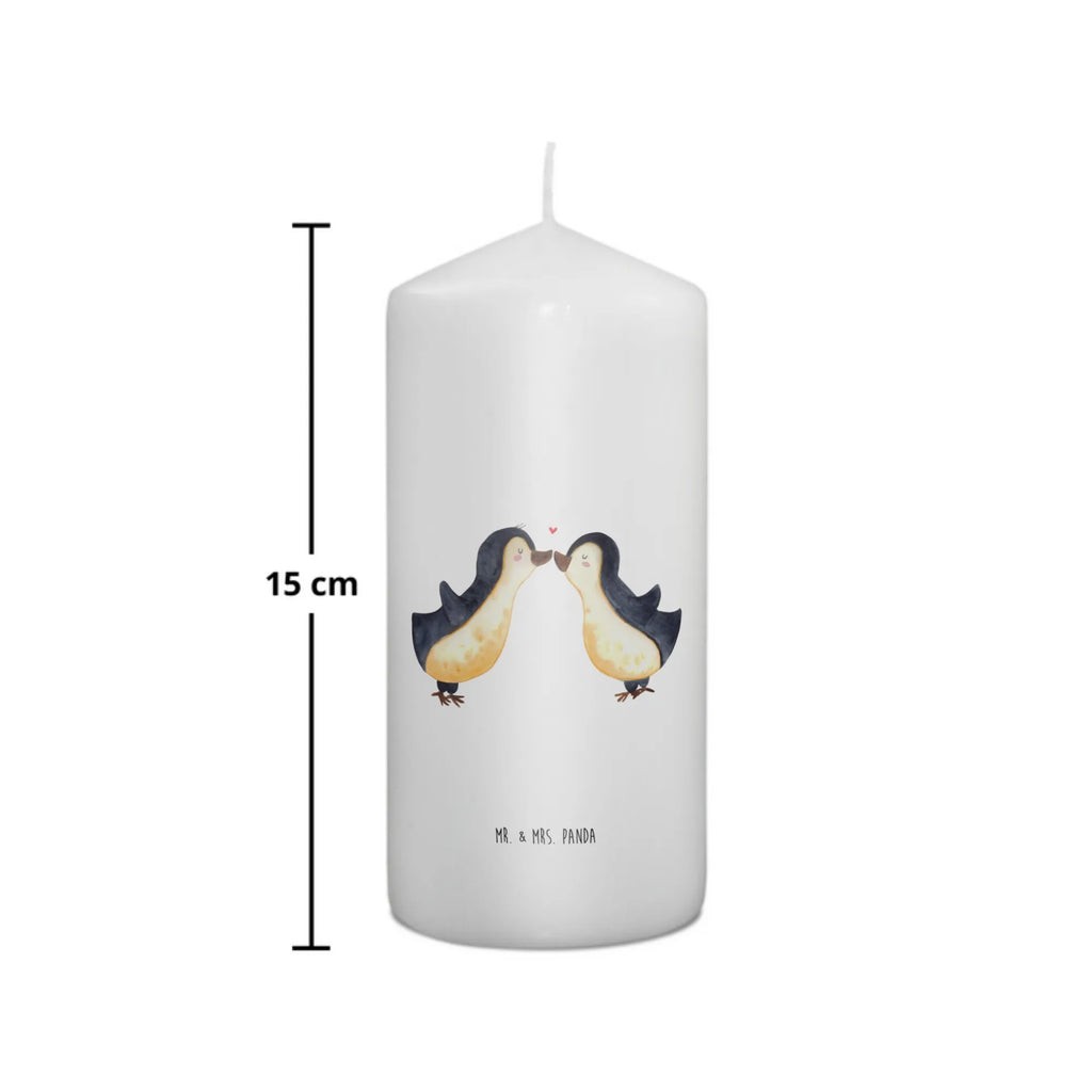 Candle Penguins in love Adventskerze, Kerze Mit Motiv, Grosse Kerze, Tischkerze, Dekorative Kerze, Kerze Mit Spruch, Dinnerkerze, Weihnachtskerze, Wunschkerze, Erinnerungslicht, Handgemachte Kerze, Osterkerze, Geburtstagskerze, Bedruckte Kerze, Schmuckkerze, Wachskerze, Stumpenkerze, Dekokerze, Laternenkerze, Gartenkerze, Hochzeitskerze, Erinnerungskerze, Zylinderkerze, Blockkerze, Kommunionskerze, Tafelkerze, Geburtskerze, Liebesgeschenk, Verlobung, Partner, Ehemann, Ehefrau, Freund, Heiratsantrag, Liebe, Freundin, Heiraten, Jahrestag, Hocheitstag, Pinguin Paar, Pärchen. Liebespaar, Geschenk Hochzeitstag, Gastgeschenk, Paar, Hochzeit, Hochzeitstag, Pinguinpaar, Geschenkidee, Liebesspruch, Pinguin, Pinguin Liebe, Liebesbeweis, Verlobter, Pinguine, Love, Geschenk Freundin, Verlobte, Geschenk Freund