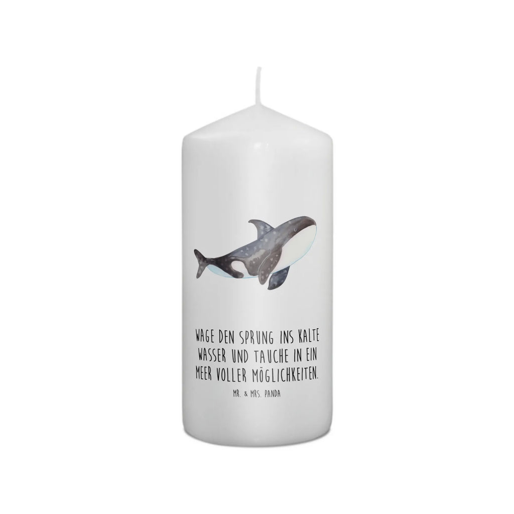 Candle Orca Dekorative Kerze, Kerze Mit Motiv, Wachskerze, Geburtstagskerze, Dekokerze, Tischkerze, Erinnerungskerze, Kerze Mit Spruch, Grosse Kerze, Laternenkerze, Dinnerkerze, Schmuckkerze, Weihnachtskerze, Wunschkerze, Tafelkerze, Zylinderkerze, Geburtskerze, Erinnerungslicht, Hochzeitskerze, Bedruckte Kerze, Gartenkerze, Osterkerze, Handgemachte Kerze, Blockkerze, Kommunionskerze, Adventskerze, Stumpenkerze, Meer, Urlaub, Meerestiere, Motivation, Selbstliebe, Startup, Arbeit, Orcas, Orca, Killerwal, Möglichkeiten, Neustart, Wal, Büro