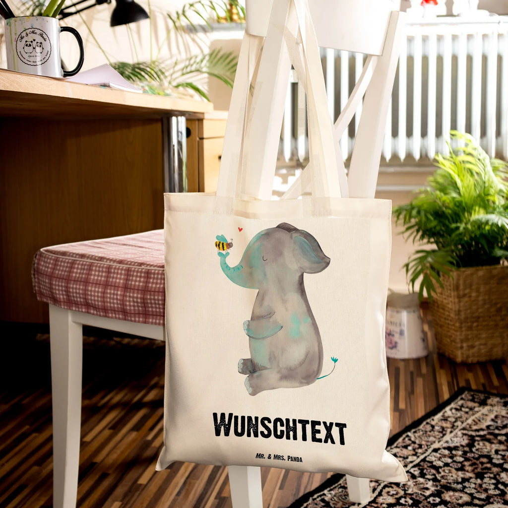 Personalisierte Tragetasche Elefant & Biene Personalisierte Kindergartentasche, Personalisierte Jutetasche, Personalisierte Beuteltasche, Einkaufsbeutel, Tragetasche mit Namen, Personalisierte Einkaufstasche, Personalisierter Beutel, Stoffbeutel mit Namen, Tüte, Strandtasche, Schultertasche, Umhängetasche, Personalisierter Stoffbeutel, Personalisierter Jutebeutel, Personalisierte Tasche, Shopper, Einkaufstasche mit Namen, Lustige Sprüche, Tiere, Tiermotive, Gute Laune, Biene, Elefant, Liebesgeschenk, Heiratsantrag, Liebesspruch, Jahrestag, Hochzeitsgeschenk, Liebesbeweis, Liebe