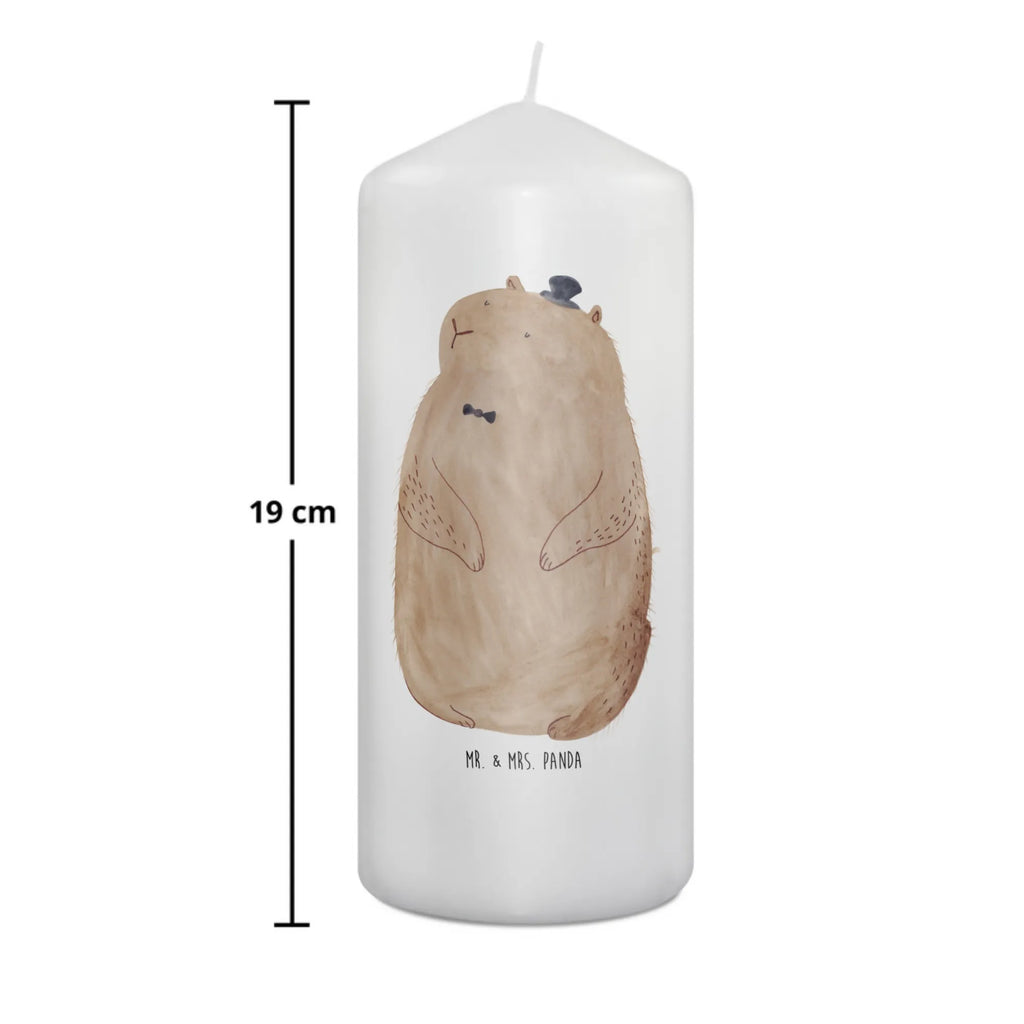 Kerze Murmeltier Weihnachtskerze, Dekorative Kerze, Geburtstagskerze, Zylinderkerze, Blockkerze, Geburtskerze, Kerze Mit Spruch, Bedruckte Kerze, Kerze Mit Motiv, Schmuckkerze, Dekokerze, Tischkerze, Handgemachte Kerze, Wunschkerze, Dinnerkerze, Adventskerze, Gartenkerze, Kommunionskerze, Erinnerungslicht, Grosse Kerze, Osterkerze, Wachskerze, Erinnerungskerze, Laternenkerze, Tafelkerze, Hochzeitskerze, Stumpenkerze, Gute Laune, Tiermotive, Tiere, Lustige Sprüche, Knigge, Murmeltier, Respekt, Anstand, Fröhlichkeit, Freundlichkeit