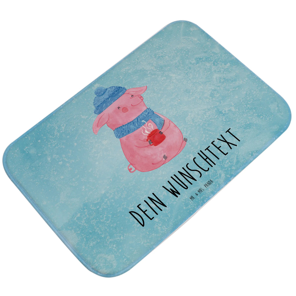 Personalised bath mat piggy Mulled wine Badvorleger Klein Mit Namen, Badvorleger Mikrofaser Personalisiert, Badezimmermatte Mit Wunschtext, Bad Teppich, Badvorleger Gemustert Mit Wunschtext, Duschvorlage, Webegeschenk mit Firmennamen, Personaliserter Badvorleger, Bad Fußmatte Personalisiert, Duschvorleger Mit Namen, Rutschfester Badvorleger Mit Namen, Rechteckiger Badvorleger Mit Namen, Badvorleger Klassisch Mit Wunschtext, Badteppich Mit Wunschtext, Badvorleger Für Badewanne Mit Namen, Badvorleger Gäste-WC Personalisiert, Badvorleger Vintage Mit Namen, Waschbarer Badvorleger Mit Namen, Badvorleger Mit Wunschtext, Badmatte Waschbar Mit Wunschtext, Badvorleger Modern Mit Namen, Werbegeschenk mit Text, Badvorleger Mit Bestickung, Teppich Fürs Bad Mit Namen, Weicher Badvorleger Mit Wunschtext, Badläufer Mit Namen, Badvorleger Groß Mit Wunschtext, Badvorleger Design Mit Gravur, Runder Badvorleger Personalisiert, Badvorleger Schwarz Mit Wunschtext, Saugfähiger Badvorleger Mit Wunschtext, Badvorleger Baumwolle Mit Namen, Badezimmer Matte Mit Namen, Badgarnitur Mit Wunschtext, Badvorleger Weiß Mit Namen, Badvorleger Mit Gravur, Badematten Set Personalisiert, Badvorleger Selbst Gestalten, Badezimmerteppich Personalisiert, Badvorleger Nachhaltig Mit Namen, Badvorleger Mit Namen, Badematte Rutschfest Mit Namen, Badvorleger Mit Initialen, Badematte Mit Namen, Badvorleger Für Dusche Mit Wunschtext, Badtextilien, Weihnachten, Winter, Weihnachtsdeko, Nikolaus, Advent, Heiligabend, Wintermotiv, Glühwein, Weihnachtsmarkt, Betrunken, Spruch