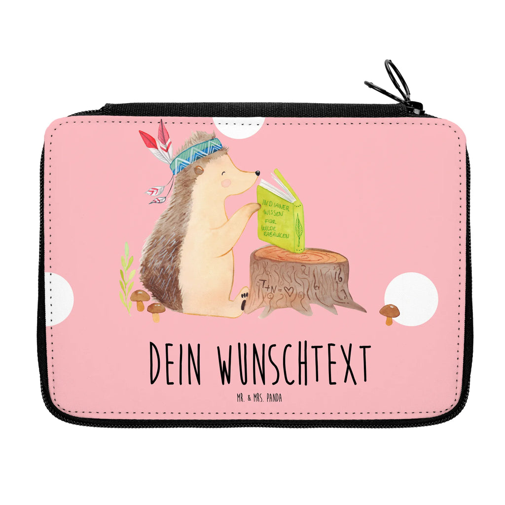 Personalisierte Federmappe Igel Indianer Federmappe mit Namen, Geschenk, PersonalisierteS Stifte Etui, Federmäppchen bedruckt, Personalisierte Stifterolle, PersonalisierteS Federmäppchen, Kind, Personalisierte Federmappe, Kinder Federmappe, Bestückte Federmappe, Stifterolle mit Namen, Federmappe Einschulung, Personalisierte Stiftetasche, Stiftemappe mit Namen, Einschulung, Büro Stifte Etui, Schüler, Grundschule, Federmäppchen mit Namen, Motiv, Schule, Schülerin, Waldtiere, Tiere, Abenteuer, Lagerfeuer, Camping, Igel, Indianer