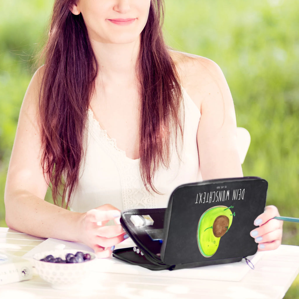 Personalisierte Federmappe Avocado pfeift Stiftemappe mit Namen, Stifterolle mit Namen, Federmäppchen mit Namen, PersonalisierteS Stifte Etui, Personalisierte Stifterolle, Federmappe mit Namen, Personalisierte Stiftetasche, PersonalisierteS Federmäppchen, Personalisierte Federmappe, Avocado, Veggie, Vegan, Gesund, Diät, Abnehmen, dick sein, Ernährung