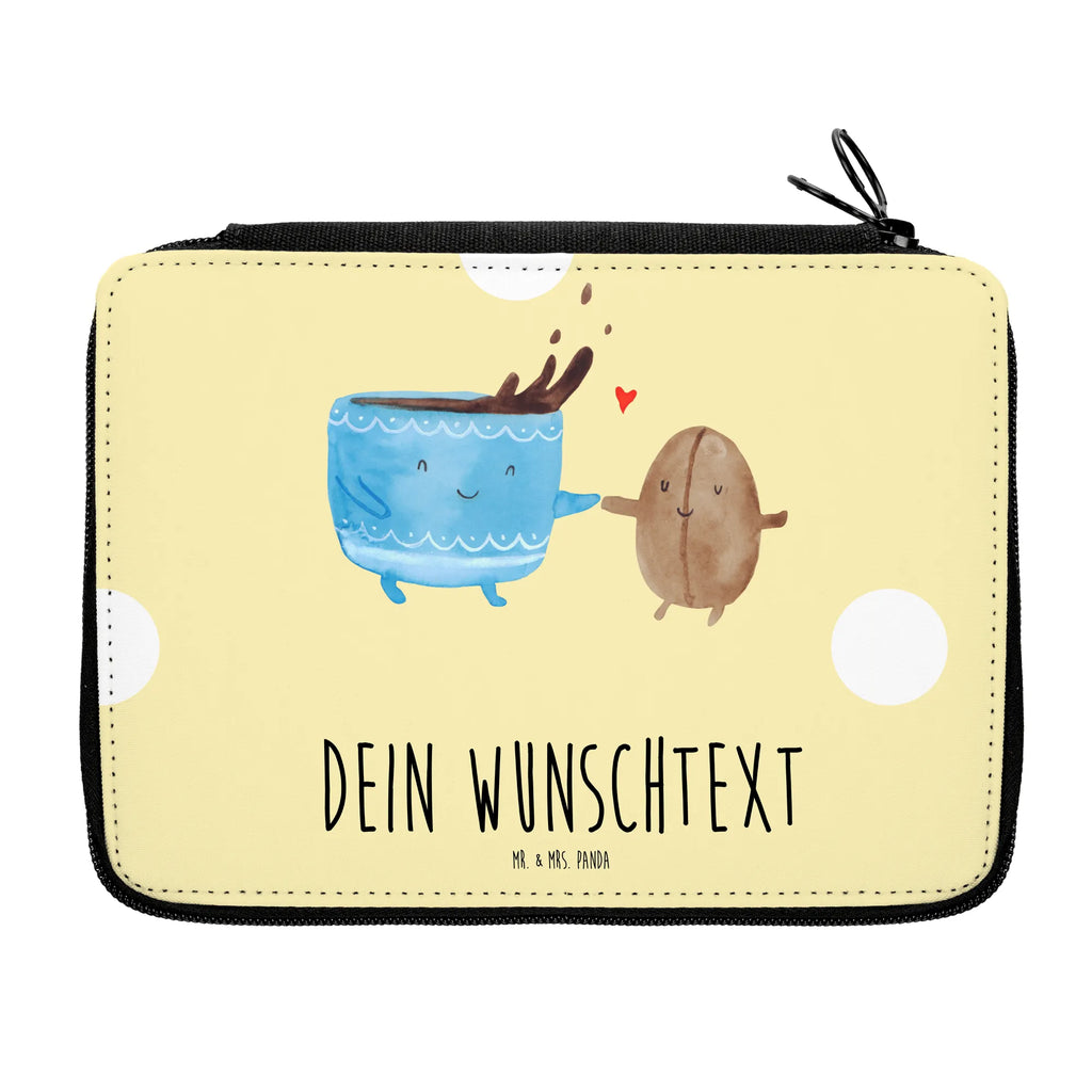 Personalisierte Federmappe Kaffee Bohne Schüler, Personalisierte Stiftetasche, Schule, Federmappe mit Namen, PersonalisierteS Federmäppchen, Personalisierte Stifterolle, Grundschule, Federmäppchen bedruckt, Büro Stifte Etui, Federmappe Einschulung, Bestückte Federmappe, Kind, Einschulung, Geschenk, Kinder Federmappe, Federmäppchen mit Namen, Schülerin, Stiftemappe mit Namen, PersonalisierteS Stifte Etui, Personalisierte Federmappe, Motiv, Stifterolle mit Namen, Tiermotive, Gute Laune, lustige Sprüche, Tiere, Kaffeebohne, Zufriedenheit, Kaffee, Genuss, Glück