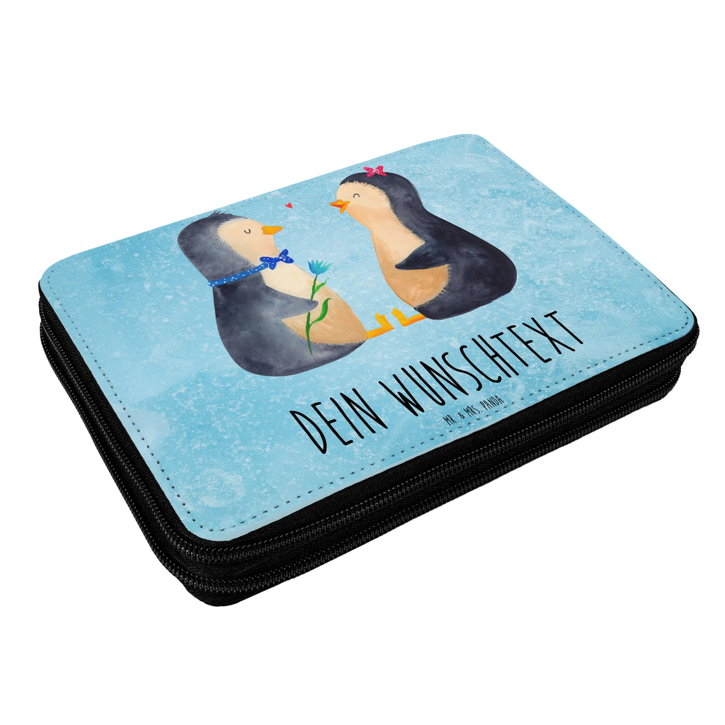 Personalisierte Federmappe Pinguin Pärchen PersonalisierteS Federmäppchen, Personalisierte Stiftetasche, Stifterolle mit Namen, PersonalisierteS Stifte Etui, Federmappe mit Namen, Personalisierte Federmappe, Stiftemappe mit Namen, Federmäppchen mit Namen, Personalisierte Stifterolle, Pinguin, Verlobung, Große Liebe, Hochzeitsgeschenk, Hochzeitstag, Hochzeit, Jahrestag, Liebesbeweis, Liebesgeschenk, Pinguine, Liebespaar, Traumpaar, Liebe