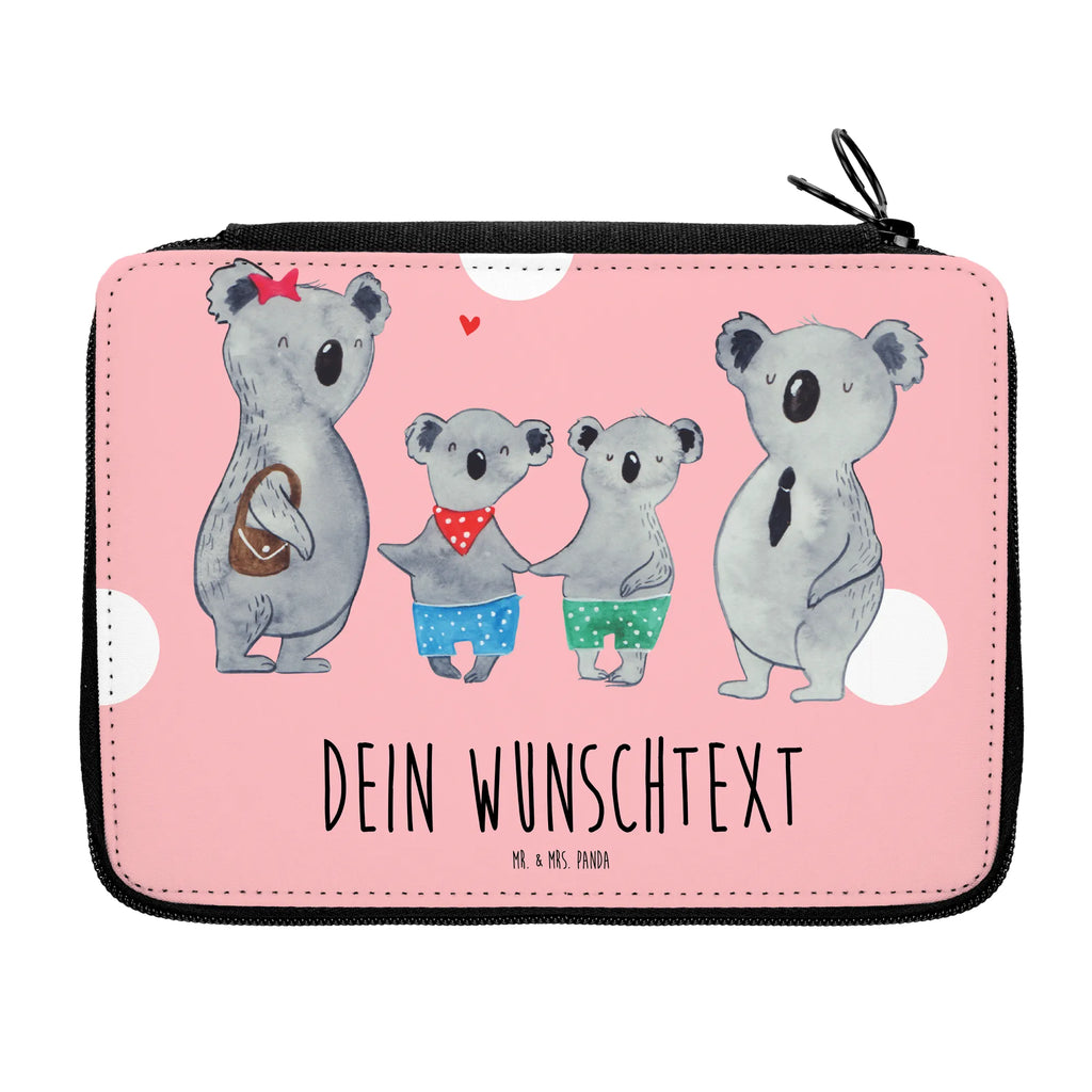 Personalisierte Federmappe Koala Familie zwei Personalisierte Stiftetasche, Personalisierte Stifterolle, Federmäppchen mit Namen, PersonalisierteS Federmäppchen, PersonalisierteS Stifte Etui, Stifterolle mit Namen, Federmappe mit Namen, Stiftemappe mit Namen, Personalisierte Federmappe, Schwester, Familie, Vatertag, Opa, Oma, Muttertag, Papa, Mama, Bruder, Beste Familie, Koala, Koalafamilie, Familienzeit, Koalabär, Familienleben, Lieblingsfamilie