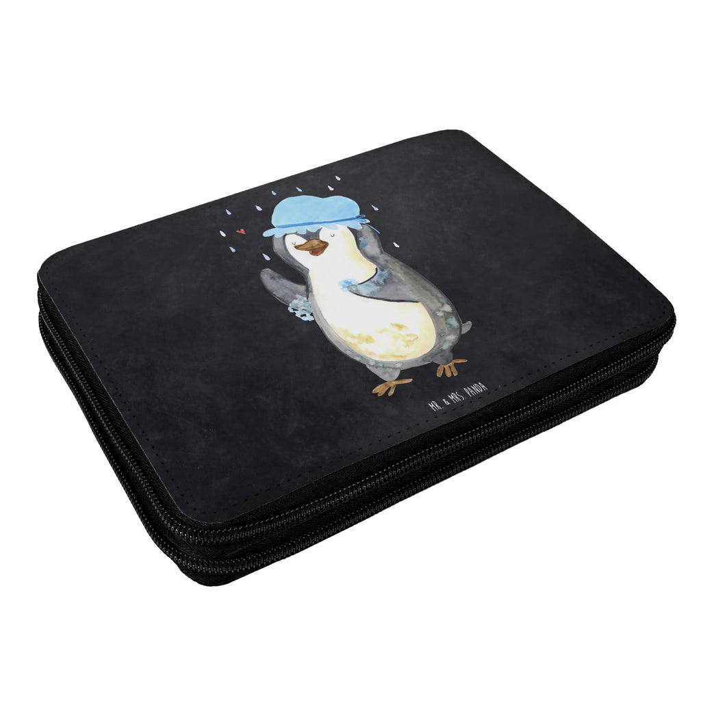 Leather folder Penguin have a shower Stiftetasche, Motiv, Federmappe Einschulung, Stifte Etui, Federmäppchen, Kind, Büro Stifte Etui, Geschenk, Einschulung, Schule, Federmappe, Schülerin, Federmäppchen bedruckt, Kinder Federmappe, Schüler, Grundschule, Bestückte Federmappe, Stifterolle, Pinguin, Pinguine, Neuanfang, Dusche, Lebensmotto, duschen, Neustart, glücklich sein, Motivation