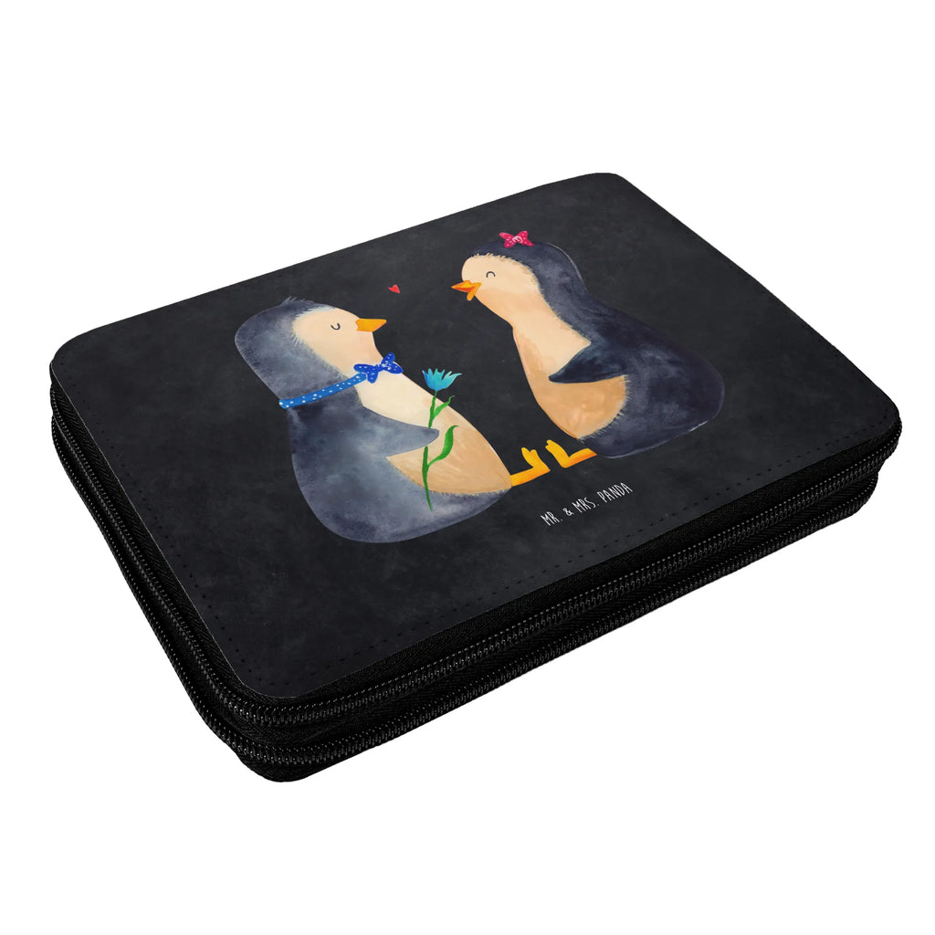 Leather folder Penguin pair Kind, Schüler, Schule, Schülerin, Stiftetasche, Grundschule, Einschulung, Federmäppchen, Bestückte Federmappe, Kinder Federmappe, Federmappe, Stifte Etui, Büro Stifte Etui, Geschenk, Stifterolle, Motiv, Federmappe Einschulung, Federmäppchen bedruckt, Pinguin, Liebesbeweis, große Liebe, Traumpaar, Jahrestag, Liebe, Pinguine, Liebesgeschenk, Liebespaar, Verlobung, Hochzeitstag, Hochzeit, Hochzeitsgeschenk