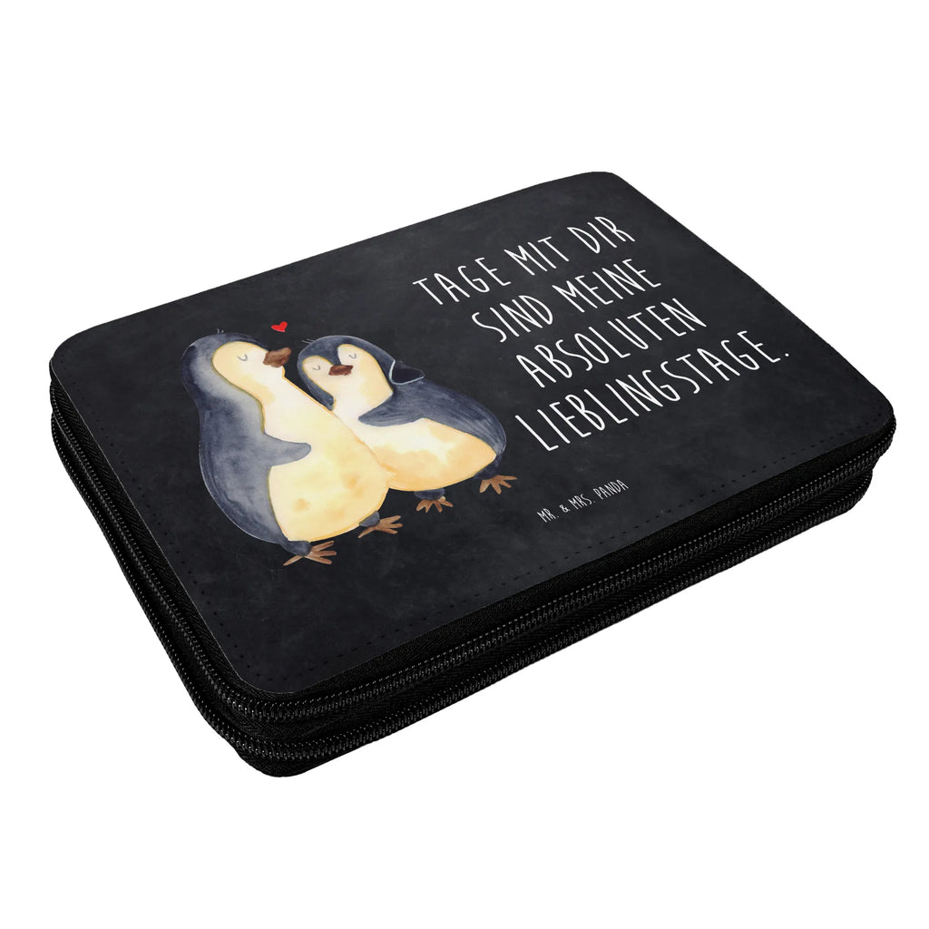 Leather folder Penguin embrace Mäppchen, Malmappe, Etui für Stifte, Stiftebeutel, Buntstiftmäppchen, Federmappe Set, Schüleretui, Farbstiftetui, Bleistift Etui, Schlampermäppchen, Stifte Etui, Stiftemappe, Zeichenetui, Bleistiftetui, Schulmäppchen, Buntstiftetui, Schreibetui, Schuletui, Federmäppchen, Stifteetui, Schreibmappe, Federtasche, Stiftetasche, Pinguin, Liebe, Hochzeitstag, Verlobung, Jahrestag, Liebesgeschenk, Hochzeitsgeschenk, Liebesbeweis, Liebespaar, Hochzeit