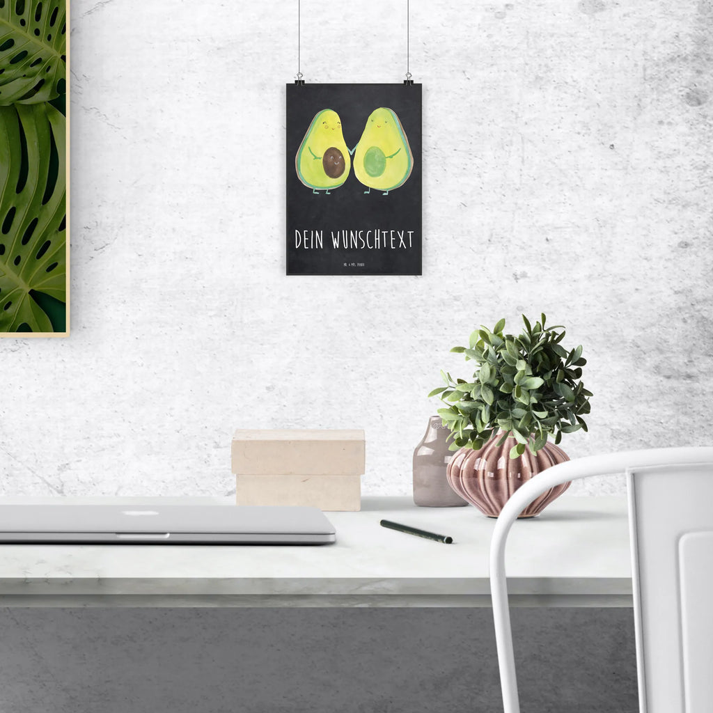 Personalisiertes Poster Avocado Pärchen Bild mit Namen, Wanddeko mit Namen, Raumdekoration mit Namen, Wunschtext Poster, Poster, Poster mit Namen, Wandposter mit Namen, Personalisiertes Designposter, Personalisiertes Bild, Wanddekoration mit Namen, Küchenposter mit Namen, Personalisiertes Poster, Personalisierter Kunstdruck, Personalisierte Wanddekoration, Kinderposter mit Namen, Personalisiertes Küchenposter, Personalisierte Wanddeko Bild, Personalisiertes Wandposter, Personalisierte Raumdekoration, Personalisierter Posterdruck, Personalisierte Wanddeko, Personalisiertes Kinderposter, Personalisiertes Handgemaltes Poster, Wandposter, Wanddeko Poster, Posterdruck mit Namen, Kunstdruck mit Namen, Poster selbst gestalten, Wanddeko Bild mit Namen, Veggie, Avocado, Vegan, Gesund, Familie, Hochzeit, Schwangerschaft, Geburt, Avocados, Babyshower, Liebe, Avocuddle, Kinder, Babyparty