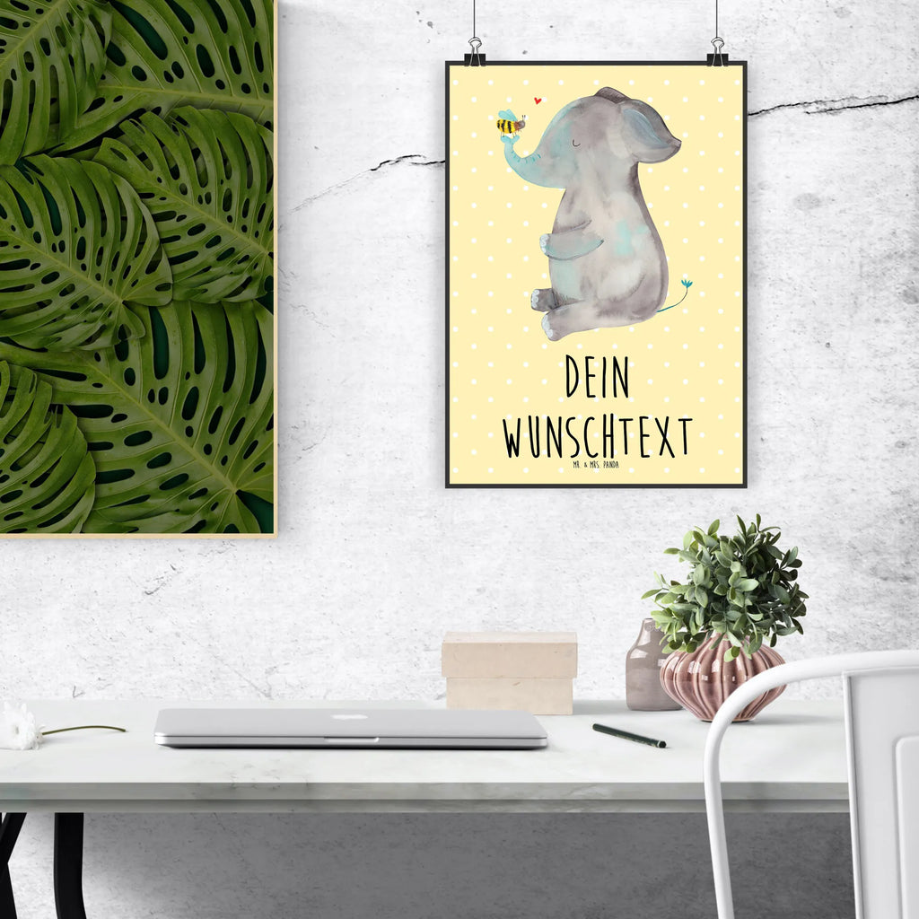 Personalisiertes Poster Elefant & Biene Bild mit Namen, Küchenposter mit Namen, Wanddeko mit Namen, Poster mit Namen, Kinderposter mit Namen, Personalisierte Wanddeko, Wanddekoration mit Namen, Poster Selbst Gestalten, Personalisierte Wanddekoration, Raumdekoration mit Namen, Personalisiertes Handgemaltes Poster, Wunschtext Poster, Personalisiertes Wandposter, Personalisierter Kunstdruck, Personalisierter Posterdruck, Personalisierte Raumdekoration, Wanddeko Poster, Wandposter, Personalisiertes Designposter, Wandposter mit Namen, Wanddeko Bild mit Namen, Personalisiertes Küchenposter, Poster, Kunstdruck mit Namen, Posterdruck mit Namen, Personalisiertes Kinderposter, Personalisiertes Poster, Personalisierte Wanddeko Bild, Personalisiertes Bild, Gute Laune, Lustige Sprüche, Tiere, Tiermotive, Heiratsantrag, Liebesspruch, Biene, Jahrestag, Hochzeitsgeschenk, Elefant, Liebe, Liebesbeweis, Liebesgeschenk