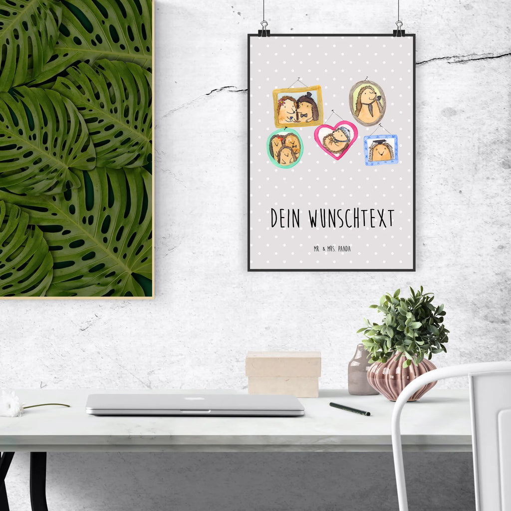 Personalisiertes Poster Igel Familie Personalisierte Raumdekoration, Personalisiertes Designposter, Personalisiertes Poster, Wunschtext Poster, Personalisierte Wanddeko, Poster mit Namen, Wanddeko Bild mit Namen, Personalisiertes Handgemaltes Poster, Personalisiertes Küchenposter, Wanddekoration mit Namen, Poster selbst gestalten, Personalisierte Wanddeko Bild, Kinderposter mit Namen, Personalisierter Posterdruck, Wanddeko mit Namen, Personalisiertes Kinderposter, Wandposter mit Namen, Personalisiertes Bild, Personalisierte Wanddekoration, Bild mit Namen, Posterdruck mit Namen, Personalisiertes Wandposter, Kunstdruck mit Namen, Raumdekoration mit Namen, Küchenposter mit Namen, Personalisierter Kunstdruck, Familie, Vatertag, Muttertag, Bruder, Schwester, Mama, Papa, Oma, Opa, Igel, Glück, Liebe, Bilder, Zusammenhalt