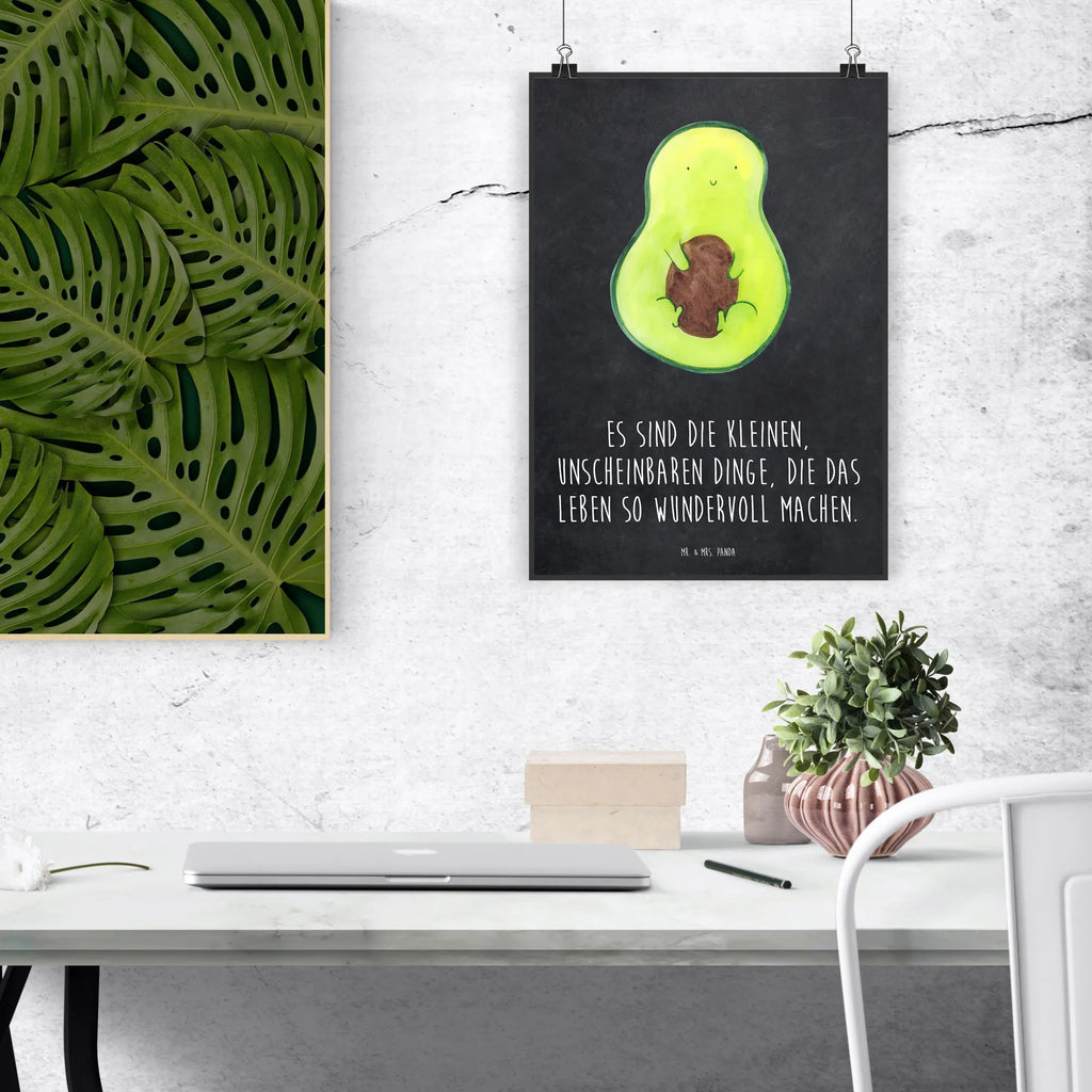 Poster avocado core Kinderposter, Raumdekoration, Kunstdruck, Mr. & Mrs. Panda Poster, Handgemaltes Poster, Poster, Wanddeko Bild, Wanddeko, Wanddekoration, Designposter, Küchenposter, Bild, Wandposter, Posterdruck, Avocado, Veggie, Vegan, Gesund, Avocadokern, Kern, Avokado, Pflanze, Spruch Leben