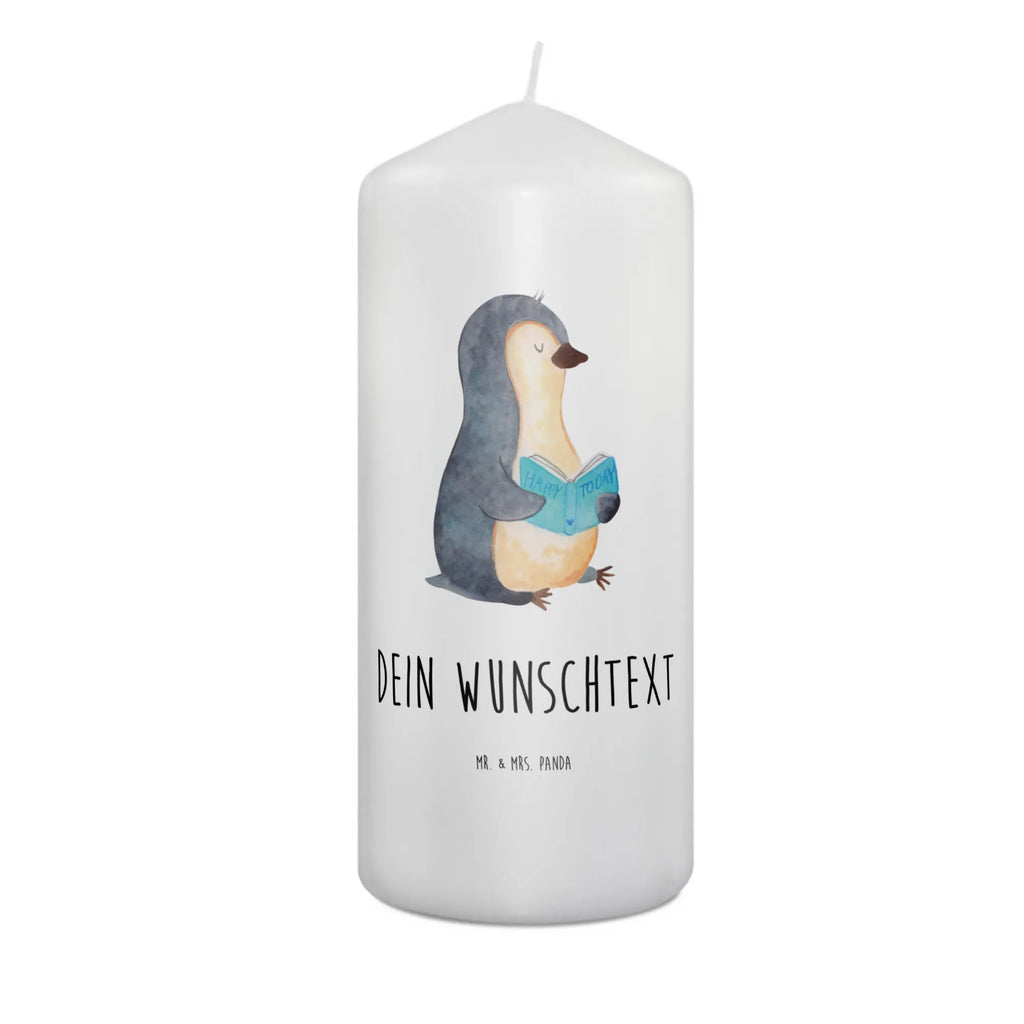 Personalised candle Penguin A book Kerzen-Set Mit Namensgravur, Osterkerze Mit Namen, Kommunionkerze Mit Namen, Kerze Mit Namen, Fair-Trade-Kerze Mit Namensgravur, Weihnachtskerze Mit Namensgravur, Kerze Mit Spruch Und Namen, Kerze Für Geburtstag Mit Wunschname, Streukerze Mit Namensdruck, Votivkerze Mit Wunschname, Stearinkerze Mit Gravur, Gedenkkerze Mit Namen, Metall-Kerze Mit Namensgravur, Gastgeschenk Kerze Mit Namen, Glas-Kerze Mit Wunschname, Kerze Für Hochzeit Mit Namensgravur, Stabkerze Mit Gravur, Bienenwachskerze Mit Wunschname, Teelicht Mit Namensdruck, Handgegossene Kerze Mit Namen, Personalisierte Kerze, Andachtskerze Mit Namensgravur, Bio-Kerze Mit Wunschname, Laternenkerze Mit Namensdruck, Tischkerze Mit Namensdruck, Firmungskerze Mit Wunschname, Taufekerze Mit Namensgravur, Stumpenkerze Mit Namensgravur, Grabkerze Mit Namensgravur, Blockkerze Mit Namensdruck, Schwimmkerze Mit Namen, Gartenkerze Mit Namen, Duftkerze Mit Namen, Sojawachskerze Mit Namensdruck, LED-Kerze Mit Wunschname, Outdoor-Kerze Mit Namensgravur, Tafelkerze Mit Wunschname, Kerze Mit Prägung Und Wunschname, Trauerkerze Mit Namen, Handgemachte Kerze Mit Wunschname, Holz-Kerze Mit Namen, Adventskerze Mit Wunschname, Pinguin, Bücherwurm, Lesen, Urlaub, Buch, Ferien, Pinguine, Faulenzen, Nichtstun, Freizeit