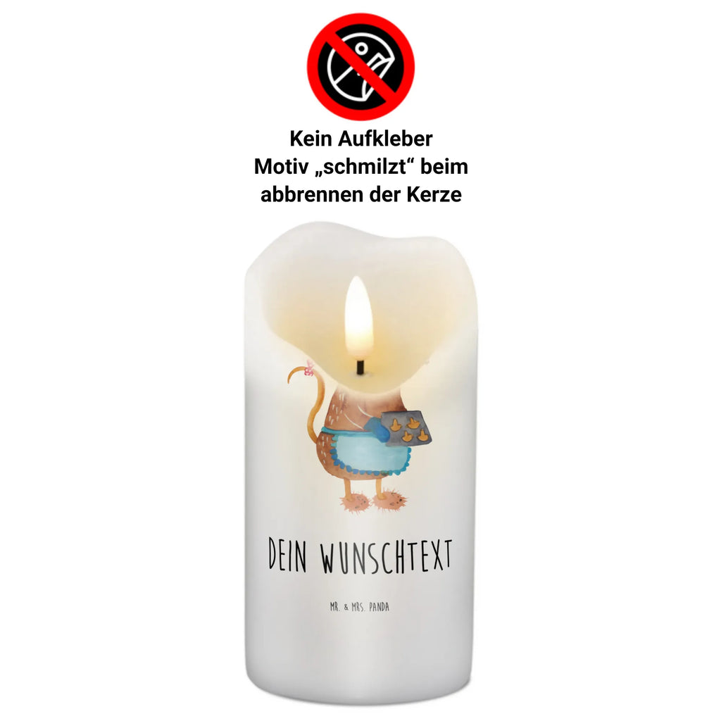 Personalised candle Mouse Cookies Holz-Kerze Mit Namen, Andachtskerze Mit Namensgravur, Kerze Für Hochzeit Mit Namensgravur, Handgemachte Kerze Mit Wunschname, Fair-Trade-Kerze Mit Namensgravur, Tischkerze Mit Namensdruck, Taufekerze Mit Namensgravur, Gastgeschenk Kerze Mit Namen, Stabkerze Mit Gravur, Osterkerze Mit Namen, Bio-Kerze Mit Wunschname, Outdoor-Kerze Mit Namensgravur, Gartenkerze Mit Namen, Stumpenkerze Mit Namensgravur, Adventskerze Mit Wunschname, Votivkerze Mit Wunschname, Streukerze Mit Namensdruck, Blockkerze Mit Namensdruck, Kerze Mit Prägung Und Wunschname, Gedenkkerze Mit Namen, Kerzen-Set Mit Namensgravur, Glas-Kerze Mit Wunschname, Firmungskerze Mit Wunschname, Laternenkerze Mit Namensdruck, Duftkerze Mit Namen, Kerze Mit Namen, Weihnachtskerze Mit Namensgravur, Kerze Mit Spruch Und Namen, Teelicht Mit Namensdruck, Kommunionkerze Mit Namen, Bienenwachskerze Mit Wunschname, Personalisierte Kerze, Handgegossene Kerze Mit Namen, Kerze Für Geburtstag Mit Wunschname, Tafelkerze Mit Wunschname, LED-Kerze Mit Wunschname, Grabkerze Mit Namensgravur, Trauerkerze Mit Namen, Metall-Kerze Mit Namensgravur, Schwimmkerze Mit Namen, Stearinkerze Mit Gravur, Sojawachskerze Mit Namensdruck, Weihnachten, Winter, Weihnachtsdeko, Nikolaus, Advent, Heiligabend, Wintermotiv, Maus, Plätzchen, Backen, Chaosqueen, Weihnachtsbäckerei, Weihnachtskekse, Kekse