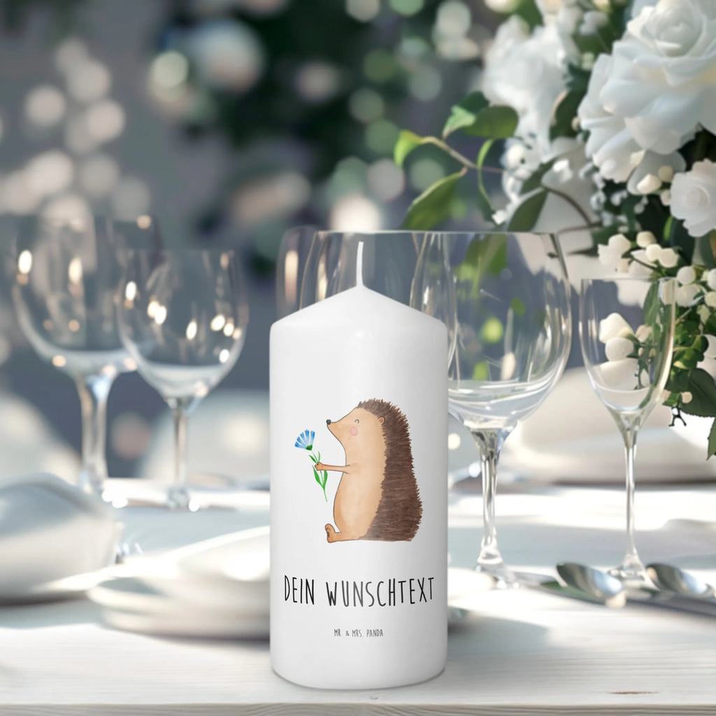 Personalisierte Kerze Igel mit Blume Kerze Für Geburtstag Mit Wunschname, Osterkerze Mit Namen, Stearinkerze Mit Gravur, Holz-Kerze Mit Namen, Blockkerze Mit Namensdruck, Handgegossene Kerze Mit Namen, LED-Kerze Mit Wunschname, Personalisierte Kerze, Votivkerze Mit Wunschname, Outdoor-Kerze Mit Namensgravur, Taufekerze Mit Namensgravur, Kerze Mit Prägung Und Wunschname, Grabkerze Mit Namensgravur, Kerze Mit Namen, Gastgeschenk Kerze Mit Namen, Schwimmkerze Mit Namen, Firmungskerze Mit Wunschname, Bienenwachskerze Mit Wunschname, Handgemachte Kerze Mit Wunschname, Stumpenkerze Mit Namensgravur, Metall-Kerze Mit Namensgravur, Duftkerze Mit Namen, Andachtskerze Mit Namensgravur, Bio-Kerze Mit Wunschname, Kerze Mit Spruch Und Namen, Adventskerze Mit Wunschname, Teelicht Mit Namensdruck, Sojawachskerze Mit Namensdruck, Kerzen-Set Mit Namensgravur, Gartenkerze Mit Namen, Tischkerze Mit Namensdruck, Laternenkerze Mit Namensdruck, Trauerkerze Mit Namen, Weihnachtskerze Mit Namensgravur, Fair-Trade-Kerze Mit Namensgravur, Gedenkkerze Mit Namen, Streukerze Mit Namensdruck, Glas-Kerze Mit Wunschname, Kerze Für Hochzeit Mit Namensgravur, Stabkerze Mit Gravur, Tafelkerze Mit Wunschname, Kommunionkerze Mit Namen, Lustige Sprüche, Tiere, Tiermotive, Gute Laune, Krankenhaus, Genesungswünsche, Igel, Besuch, Krankheit, Gute Besserung, krank