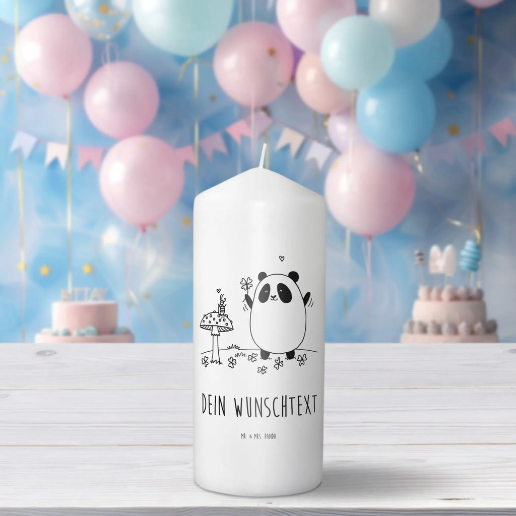 Personalisierte Kerze Easy & Peasy Viel Glück Sojawachskerze Mit Namensdruck, Kerze Mit Namen, Trauerkerze Mit Namen, Kerze Für Geburtstag Mit Wunschname, Laternenkerze Mit Namensdruck, Fair-Trade-Kerze Mit Namensgravur, Kerze Für Hochzeit Mit Namensgravur, LED-Kerze Mit Wunschname, Blockkerze Mit Namensdruck, Tafelkerze Mit Wunschname, Handgegossene Kerze Mit Namen, Stabkerze Mit Gravur, Stumpenkerze Mit Namensgravur, Glas-Kerze Mit Wunschname, Grabkerze Mit Namensgravur, Kerze Mit Prägung Und Wunschname, Tischkerze Mit Namensdruck, Personalisierte Kerze, Outdoor-Kerze Mit Namensgravur, Taufekerze Mit Namensgravur, Kerzen-Set Mit Namensgravur, Duftkerze Mit Namen, Metall-Kerze Mit Namensgravur, Osterkerze Mit Namen, Streukerze Mit Namensdruck, Kommunionkerze Mit Namen, Firmungskerze Mit Wunschname, Weihnachtskerze Mit Namensgravur, Teelicht Mit Namensdruck, Gedenkkerze Mit Namen, Gartenkerze Mit Namen, Kerze Mit Spruch Und Namen, Votivkerze Mit Wunschname, Andachtskerze Mit Namensgravur, Adventskerze Mit Wunschname, Handgemachte Kerze Mit Wunschname, Stearinkerze Mit Gravur, Bio-Kerze Mit Wunschname, Schwimmkerze Mit Namen, Holz-Kerze Mit Namen, Gastgeschenk Kerze Mit Namen, Bienenwachskerze Mit Wunschname