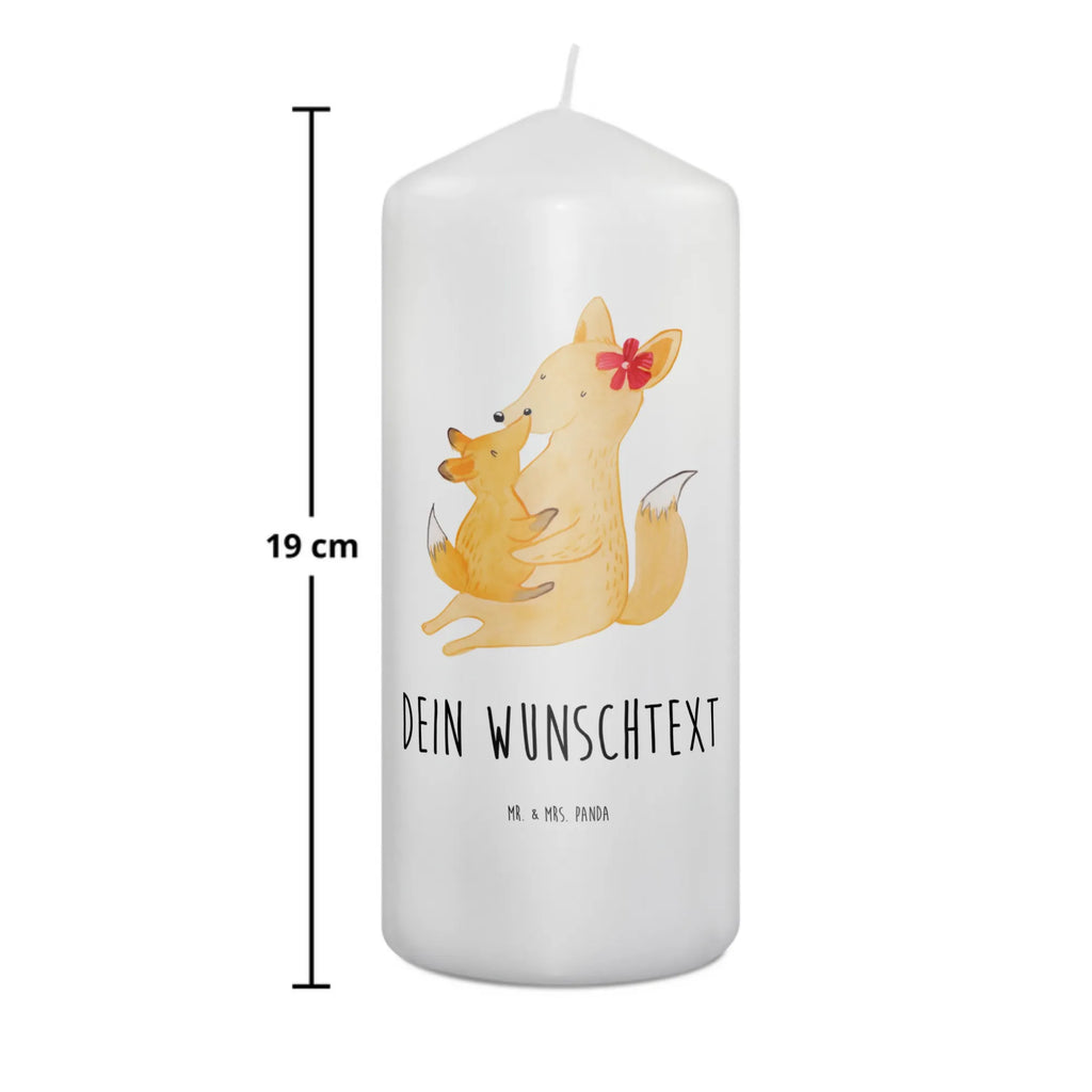 Personalisierte Kerze Fuchs Mama & Kind Glas-Kerze Mit Wunschname, Stumpenkerze Mit Namensgravur, Fair-Trade-Kerze Mit Namensgravur, Stearinkerze Mit Gravur, LED-Kerze Mit Wunschname, Kerzen-Set Mit Namensgravur, Andachtskerze Mit Namensgravur, Gastgeschenk Kerze Mit Namen, Kerze Für Geburtstag Mit Wunschname, Kommunionkerze Mit Namen, Gartenkerze Mit Namen, Trauerkerze Mit Namen, Gedenkkerze Mit Namen, Kerze Mit Namen, Weihnachtskerze Mit Namensgravur, Duftkerze Mit Namen, Firmungskerze Mit Wunschname, Bienenwachskerze Mit Wunschname, Holz-Kerze Mit Namen, Tischkerze Mit Namensdruck, Laternenkerze Mit Namensdruck, Blockkerze Mit Namensdruck, Taufekerze Mit Namensgravur, Sojawachskerze Mit Namensdruck, Kerze Mit Prägung Und Wunschname, Stabkerze Mit Gravur, Tafelkerze Mit Wunschname, Kerze Mit Spruch Und Namen, Bio-Kerze Mit Wunschname, Adventskerze Mit Wunschname, Votivkerze Mit Wunschname, Personalisierte Kerze, Schwimmkerze Mit Namen, Osterkerze Mit Namen, Metall-Kerze Mit Namensgravur, Teelicht Mit Namensdruck, Handgegossene Kerze Mit Namen, Handgemachte Kerze Mit Wunschname, Streukerze Mit Namensdruck, Outdoor-Kerze Mit Namensgravur, Grabkerze Mit Namensgravur, Kerze Für Hochzeit Mit Namensgravur, Familie, Vatertag, Muttertag, Bruder, Schwester, Mama, Papa, Oma, Opa, Tochter, Lieblingstochter, Geschenk, Mutter, Beste Tochter