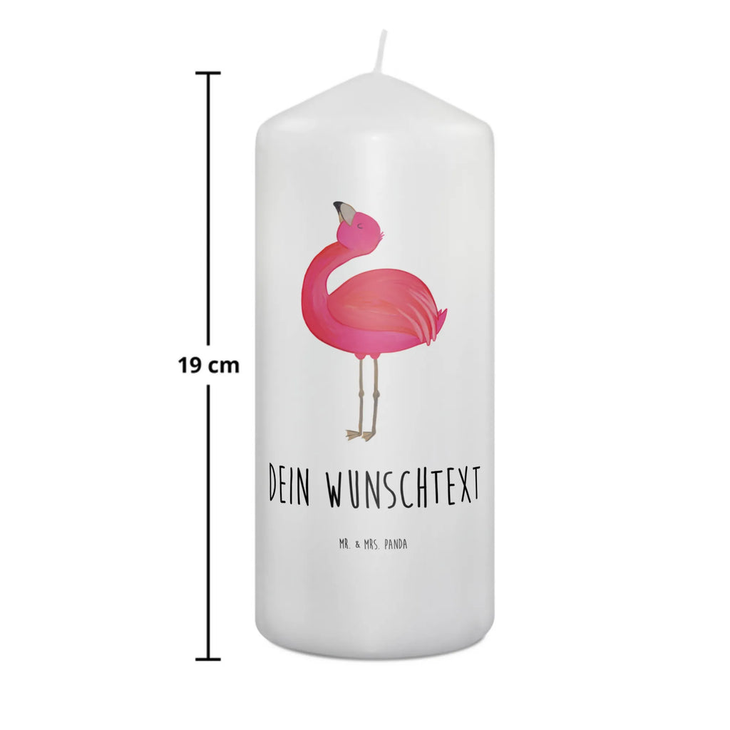 Personalisierte Kerze Flamingo stolz Osterkerze Mit Namen, Teelicht Mit Namensdruck, Taufekerze Mit Namensgravur, Schwimmkerze Mit Namen, Kerzen-Set Mit Namensgravur, Andachtskerze Mit Namensgravur, Outdoor-Kerze Mit Namensgravur, Fair-Trade-Kerze Mit Namensgravur, Kerze Mit Spruch Und Namen, Kommunionkerze Mit Namen, Stearinkerze Mit Gravur, Handgegossene Kerze Mit Namen, Streukerze Mit Namensdruck, Kerze Mit Namen, Kerze Für Geburtstag Mit Wunschname, Gedenkkerze Mit Namen, Kerze Mit Prägung Und Wunschname, Grabkerze Mit Namensgravur, Personalisierte Kerze, Weihnachtskerze Mit Namensgravur, Tafelkerze Mit Wunschname, LED-Kerze Mit Wunschname, Bienenwachskerze Mit Wunschname, Sojawachskerze Mit Namensdruck, Votivkerze Mit Wunschname, Metall-Kerze Mit Namensgravur, Glas-Kerze Mit Wunschname, Stumpenkerze Mit Namensgravur, Laternenkerze Mit Namensdruck, Bio-Kerze Mit Wunschname, Trauerkerze Mit Namen, Adventskerze Mit Wunschname, Handgemachte Kerze Mit Wunschname, Stabkerze Mit Gravur, Duftkerze Mit Namen, Holz-Kerze Mit Namen, Gartenkerze Mit Namen, Tischkerze Mit Namensdruck, Gastgeschenk Kerze Mit Namen, Kerze Für Hochzeit Mit Namensgravur, Firmungskerze Mit Wunschname, Blockkerze Mit Namensdruck, Flamingo, Stolz, Selbstliebe, Freundin, Freude, Schwester, Selbstakzeptanz, Beste Freundin, Mama, Tochter