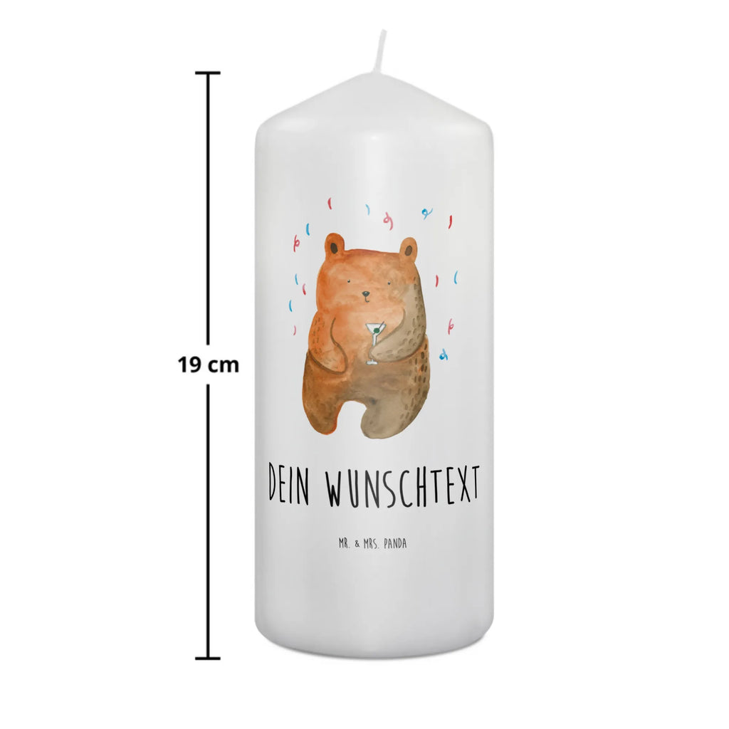 Personalisierte Kerze Bär Party Gartenkerze Mit Namen, Kerze Für Hochzeit Mit Namensgravur, Taufekerze Mit Namensgravur, Kerze Mit Prägung Und Wunschname, Teelicht Mit Namensdruck, Glas-Kerze Mit Wunschname, Kerze Mit Spruch Und Namen, Firmungskerze Mit Wunschname, Bio-Kerze Mit Wunschname, Sojawachskerze Mit Namensdruck, Laternenkerze Mit Namensdruck, Handgemachte Kerze Mit Wunschname, Personalisierte Kerze, Kerzen-Set Mit Namensgravur, Handgegossene Kerze Mit Namen, Adventskerze Mit Wunschname, Grabkerze Mit Namensgravur, Blockkerze Mit Namensdruck, Streukerze Mit Namensdruck, LED-Kerze Mit Wunschname, Outdoor-Kerze Mit Namensgravur, Stabkerze Mit Gravur, Kommunionkerze Mit Namen, Metall-Kerze Mit Namensgravur, Osterkerze Mit Namen, Gastgeschenk Kerze Mit Namen, Fair-Trade-Kerze Mit Namensgravur, Weihnachtskerze Mit Namensgravur, Schwimmkerze Mit Namen, Tischkerze Mit Namensdruck, Tafelkerze Mit Wunschname, Duftkerze Mit Namen, Trauerkerze Mit Namen, Votivkerze Mit Wunschname, Gedenkkerze Mit Namen, Kerze Für Geburtstag Mit Wunschname, Stumpenkerze Mit Namensgravur, Holz-Kerze Mit Namen, Bienenwachskerze Mit Wunschname, Stearinkerze Mit Gravur, Kerze Mit Namen, Andachtskerze Mit Namensgravur, Teddy, Bär, Teddybär, Mitbringsel, Feiern, Party, Geburtstag, Lustig, Geburtstagsgeschenk, Gute Laune, Abfeiern, Geschenk