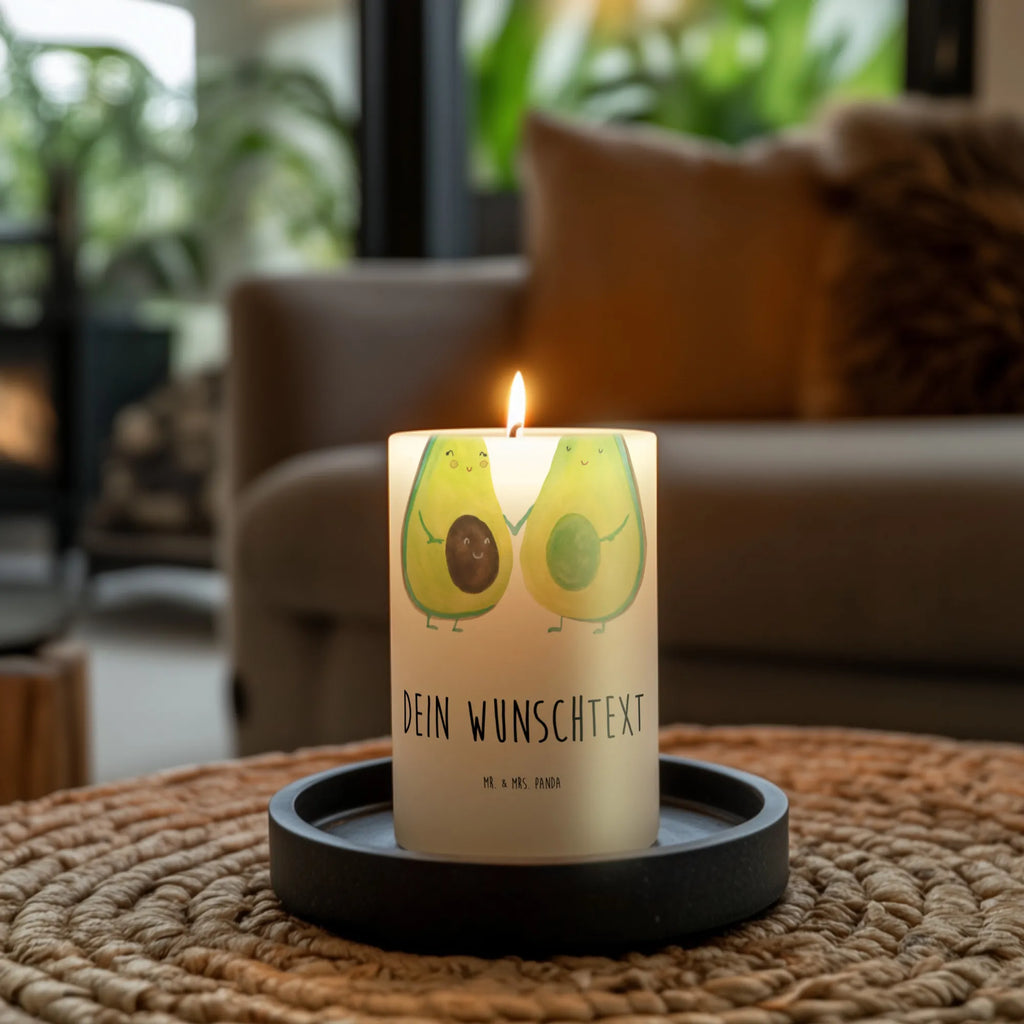 Personalisierte Kerze Avocado Pärchen Kerze Für Geburtstag Mit Wunschname, Holz-Kerze Mit Namen, Gartenkerze Mit Namen, Stabkerze Mit Gravur, Kerze Mit Prägung Und Wunschname, Duftkerze Mit Namen, Bio-Kerze Mit Wunschname, Tafelkerze Mit Wunschname, Stearinkerze Mit Gravur, Andachtskerze Mit Namensgravur, Gedenkkerze Mit Namen, Kommunionkerze Mit Namen, Kerze Für Hochzeit Mit Namensgravur, Trauerkerze Mit Namen, LED-Kerze Mit Wunschname, Firmungskerze Mit Wunschname, Kerze Mit Namen, Glas-Kerze Mit Wunschname, Gastgeschenk Kerze Mit Namen, Handgemachte Kerze Mit Wunschname, Outdoor-Kerze Mit Namensgravur, Bienenwachskerze Mit Wunschname, Kerzen-Set Mit Namensgravur, Handgegossene Kerze Mit Namen, Kerze Mit Spruch Und Namen, Schwimmkerze Mit Namen, Votivkerze Mit Wunschname, Sojawachskerze Mit Namensdruck, Metall-Kerze Mit Namensgravur, Personalisierte Kerze, Stumpenkerze Mit Namensgravur, Osterkerze Mit Namen, Teelicht Mit Namensdruck, Blockkerze Mit Namensdruck, Tischkerze Mit Namensdruck, Grabkerze Mit Namensgravur, Fair-Trade-Kerze Mit Namensgravur, Streukerze Mit Namensdruck, Taufekerze Mit Namensgravur, Weihnachtskerze Mit Namensgravur, Laternenkerze Mit Namensdruck, Adventskerze Mit Wunschname, Avocado, Veggie, Vegan, Gesund, Babyparty, Babyshower, Liebe, Avocuddle, Geburt, Schwangerschaft, Kinder, Hochzeit, Familie, Avocados
