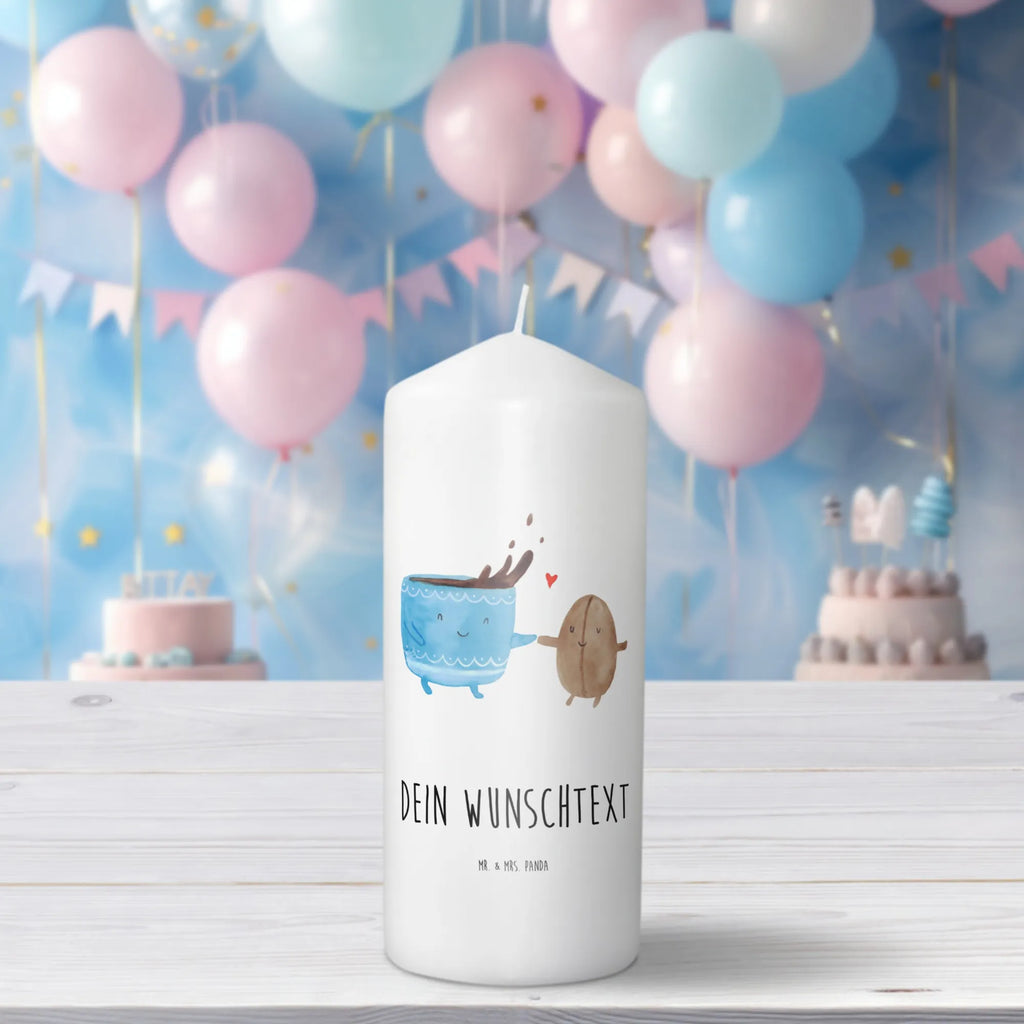 Personalisierte Kerze Kaffee Bohne Streukerze Mit Namensdruck, LED-Kerze Mit Wunschname, Teelicht Mit Namensdruck, Bio-Kerze Mit Wunschname, Kerze Mit Namen, Adventskerze Mit Wunschname, Kerze Mit Spruch Und Namen, Laternenkerze Mit Namensdruck, Stearinkerze Mit Gravur, Kerze Mit Prägung Und Wunschname, Metall-Kerze Mit Namensgravur, Firmungskerze Mit Wunschname, Handgegossene Kerze Mit Namen, Kerze Für Geburtstag Mit Wunschname, Trauerkerze Mit Namen, Osterkerze Mit Namen, Grabkerze Mit Namensgravur, Kerze Für Hochzeit Mit Namensgravur, Tafelkerze Mit Wunschname, Kommunionkerze Mit Namen, Fair-Trade-Kerze Mit Namensgravur, Blockkerze Mit Namensdruck, Glas-Kerze Mit Wunschname, Sojawachskerze Mit Namensdruck, Kerzen-Set Mit Namensgravur, Outdoor-Kerze Mit Namensgravur, Handgemachte Kerze Mit Wunschname, Gastgeschenk Kerze Mit Namen, Votivkerze Mit Wunschname, Tischkerze Mit Namensdruck, Weihnachtskerze Mit Namensgravur, Bienenwachskerze Mit Wunschname, Gedenkkerze Mit Namen, Taufekerze Mit Namensgravur, Gartenkerze Mit Namen, Holz-Kerze Mit Namen, Stumpenkerze Mit Namensgravur, Andachtskerze Mit Namensgravur, Personalisierte Kerze, Schwimmkerze Mit Namen, Duftkerze Mit Namen, Stabkerze Mit Gravur, Tiermotive, Gute Laune, lustige Sprüche, Tiere, Genuss, Zufriedenheit, Glück, Kaffee, Kaffeebohne
