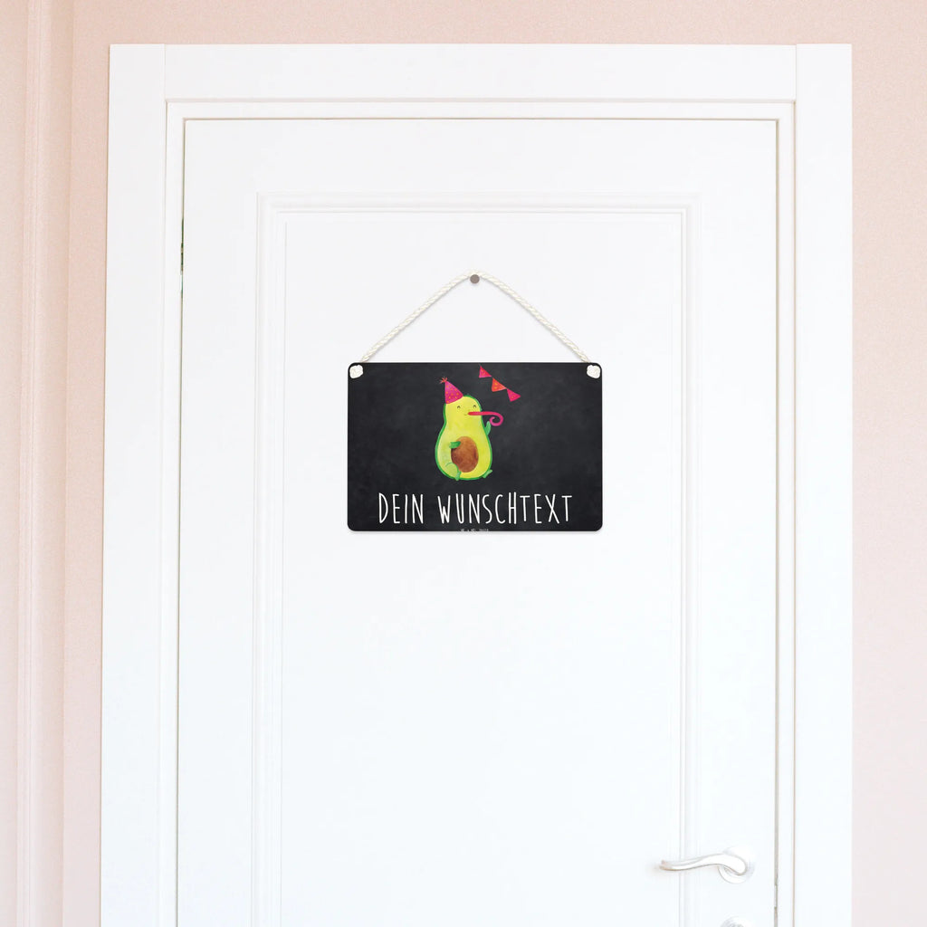Personalisiertes Deko Schild Avocado Party Kleines Deko Schild Mit Wunschtext, Rustikales Deko Schild Personalisiert, Deko Schild Für Garten Mit Wunschtext, Deko Schild Für Küche Personalisiert, Dekoschild Personalisiert, Schild Mit Botschaft, Deko Schild Für Flur Mit Gravur, Badschild, Holzschild Mit Wunschtext, Schild Mit Individuellem Text, Liebevoll Gestaltetes Deko Schild Mit Wunschtext, Deko Schild Für Freunde Mit Namen, Deko Schild Mit Namen, Personalisiertes Deko Schild, Deko Schild Mit Spruch, Shabby Chic Schild Mit Wunschtext, Deko Schild Als Geschenk Personalisiert, Lustiges Deko Schild Mit Wunschtext, Modernes Deko Schild Mit Text, Deko Schild Mit Wunschtext, Deko Schild Mit Blumenmotiv Und Gravur, Spruchschild Mit Wunschtext, Deko Schild Für Wohnzimmer Mit Wunschtext, Küchenschild, Deko Schild Mit Herz Und Text, Schild Zum Aufstellen Mit Wunschtext, Geschenkidee Deko Schild Mit Text, Deko Wandtafel Mit Namen, Deko Schild Für Familie Mit Text, Großes Deko Schild Personalisiert, Landhausstil Schild Mit Namen, Schild Zum Hinstellen Mit Text, Deko Schild Mit Gravur, Holztafel, Metallschild Personalisiert, Deko Schild Für Balkon Mit Namen, Vintage Deko Schild Mit Gravur, Türschild Mit Namen, Deko Schild Selbst Gestalten, Wandschild Mit Text, Schild mit Spruch, Türschild Familie, Veggie, Avocado, Vegan, Gesund, Lieblingstag, Avocados, Geburtstag, Abifeier, Feierei, Prüfung, Klassenfeier, Firmenfeier, Bestanden, Happy Birthday, Schulabschluss, Feier, Abi, Jahrestag, Party, Abschluss, Geburtstagsfeier, Jubiläum