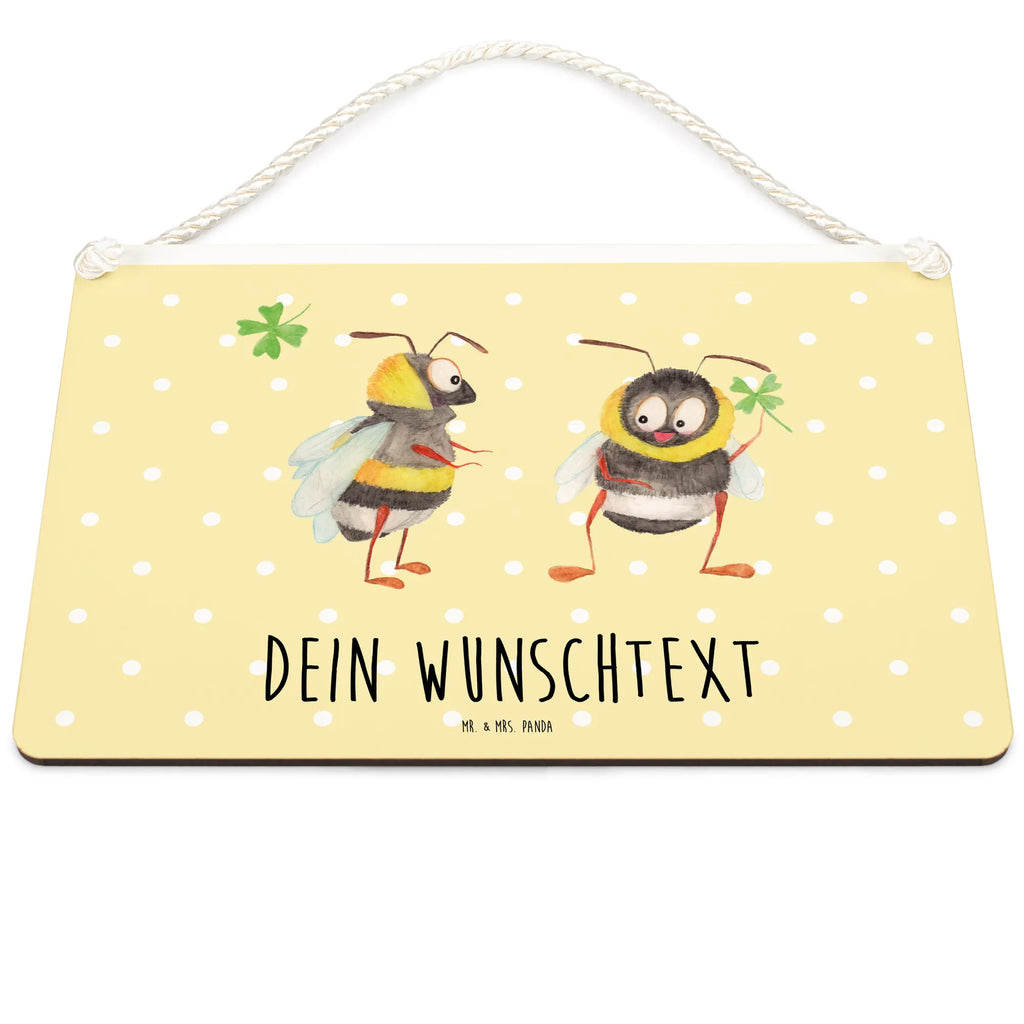 Personalisiertes Deko Schild Hummeln mit Kleeblatt Deko Schild Für Garten Mit Wunschtext, Deko Schild Für Wohnzimmer Mit Wunschtext, Schild Mit Individuellem Text, Schild Zum Aufstellen Mit Wunschtext, Deko Schild Für Balkon Mit Namen, Vintage Deko Schild Mit Gravur, Liebevoll Gestaltetes Deko Schild Mit Wunschtext, Großes Deko Schild Personalisiert, Küchenschild, Lustiges Deko Schild Mit Wunschtext, Rustikales Deko Schild Personalisiert, Deko Schild Mit Spruch, Kleines Deko Schild Mit Wunschtext, Deko Schild Mit Gravur, Metallschild Personalisiert, Deko Schild Mit Namen, Holzschild Mit Wunschtext, Deko Schild Selbst Gestalten, Modernes Deko Schild Mit Text, Deko Schild Als Geschenk Personalisiert, Deko Schild Mit Herz Und Text, Wandschild Mit Text, Deko Schild Für Freunde Mit Namen, Schild mit Spruch, Badschild, Deko Schild Für Küche Personalisiert, Deko Schild Mit Wunschtext, Deko Schild Für Flur Mit Gravur, Landhausstil Schild Mit Namen, Personalisiertes Deko Schild, Türschild Familie, Dekoschild Personalisiert, Holztafel, Deko Wandtafel Mit Namen, Deko Schild Für Familie Mit Text, Türschild Mit Namen, Deko Schild Mit Blumenmotiv Und Gravur, Schild Mit Botschaft, Shabby Chic Schild Mit Wunschtext, Spruchschild Mit Wunschtext, Geschenkidee Deko Schild Mit Text, Schild Zum Hinstellen Mit Text, Lustige Sprüche, Tiermotive, Gute Laune, Tiere, Biene, glücklich sein, glücklich Werden, Spruch Positiv, Spruch schön, Biene Deko, Hummel, Spruch Fröhlich