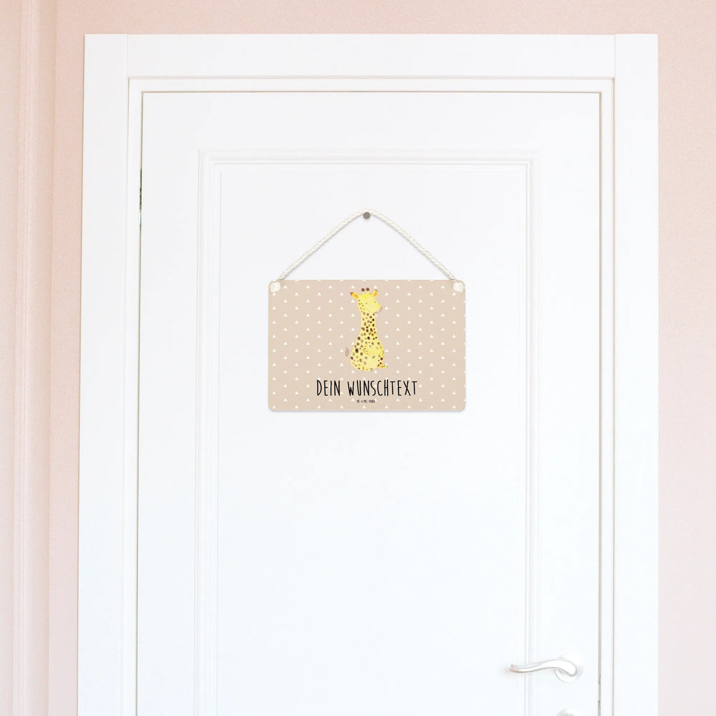 Personalisiertes Deko Schild Giraffe Zufrieden Deko Schild Für Balkon Mit Namen, Deko Wandtafel Mit Namen, Personalisiertes Deko Schild, Deko Schild Für Flur Mit Gravur, Shabby Chic Schild Mit Wunschtext, Deko Schild Mit Blumenmotiv Und Gravur, Deko Schild Für Garten Mit Wunschtext, Deko Schild Für Wohnzimmer Mit Wunschtext, Deko Schild Selbst Gestalten, Dekoschild Personalisiert, Schild Zum Hinstellen Mit Text, Deko Schild Für Küche Personalisiert, Holzschild Mit Wunschtext, Deko Schild Für Freunde Mit Namen, Deko Schild Mit Namen, Großes Deko Schild Personalisiert, Deko Schild Mit Spruch, Deko Schild Mit Wunschtext, Landhausstil Schild Mit Namen, Schild Zum Aufstellen Mit Wunschtext, Liebevoll Gestaltetes Deko Schild Mit Wunschtext, Modernes Deko Schild Mit Text, Deko Schild Mit Herz Und Text, Vintage Deko Schild Mit Gravur, Deko Schild Mit Gravur, Lustiges Deko Schild Mit Wunschtext, Schild Mit Individuellem Text, Türschild Mit Namen, Spruchschild Mit Wunschtext, Deko Schild Als Geschenk Personalisiert, Schild Mit Botschaft, Wandschild Mit Text, Metallschild Personalisiert, Rustikales Deko Schild Personalisiert, Kleines Deko Schild Mit Wunschtext, Geschenkidee Deko Schild Mit Text, Deko Schild Für Familie Mit Text, Afrika, Wildtiere, Giraffe, Abenteuer, Glück, Zufrieden