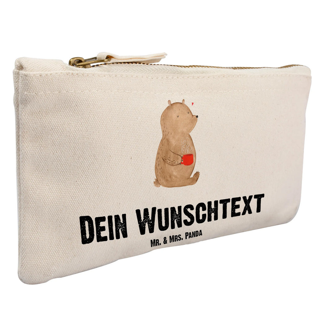 Personalisierte Schminktasche Bär Morgenkaffee Kosmetiktasche Personalisiert, Kosmetiktasche Damen Mit Namen, Schminktasche Zum Aufhängen Mit Name, Schminktasche Stoff Mit Namen, Schminktasche Nachhaltig Mit Wunschtext, Schminkbeutel Mit Gravur, Make-Up Tasche Mit Name, Kosmetiktasche Zum Mitnehmen Mit Namen, Stiftetasche mit Wunschtext, Schminktasche Für Mädchen Mit Wunschtext, Schminktasche Mit Reißverschluss Und Namen, Schminktasche Klein Personalisiert, Schminktasche Groß Mit Wunschtext, Personalisierte Schminktasche, Schminktasche Leder Mit Gravur, Schminktasche Reise Mit Namen, Schminktasche Geschenk Personalisiert, Schminktasche Mit Wunschtext, Schminktasche Mit Fächern Personalisiert, Schminktasche Mit Namen, Schminktasche Tiermotiv Mit Namen, Schminktäschchen Mit Initialen, Kulturbeutel Damen Personalisiert, Schminktasche Mit Muster Und Namen, Kosmetiktasche Organizer Mit Wunschtext, Kosmetiktasche Für Handtasche Personalisiert, Schminktasche Für Unterwegs Mit Wunschtext, Stifteaufbewahrung Personalisiert, Schminktasche Für Unterwegs Mit Personalisierung, Schminktasche Für Teenager Mit Namen, Reise-Kosmetiktasche Mit Name, Schminktasche Blumen Mit Initialen, Aufbewahrung Für Schminke Mit Namen, Liebe, Partner, Freund, Freundin, Ehemann, Ehefrau, Heiraten, Verlobung, Heiratsantrag, Liebesgeschenk, Jahrestag, Hocheitstag, Geschenk für Frauen, Valentinstag, für Männer, Hochzeitstag, Mitbringsel, Geschenk für Partner, Liebesbeweis, Geschenk für Freundin, für Ehemann