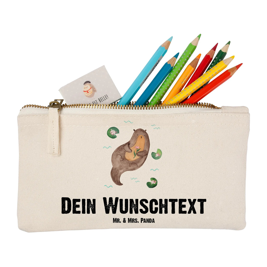 Personalisierte Schminktasche Otter Seerose Schminktasche Geschenk Personalisiert, Schminktasche Mit Wunschtext, Personalisierte Schminktasche, Schminktasche Blumen Mit Initialen, Reise-Kosmetiktasche Mit Name, Schminktasche Mit Namen, Schminktasche Mit Reißverschluss Und Namen, Kosmetiktasche Für Handtasche Personalisiert, Schminktasche Tiermotiv Mit Namen, Schminktasche Für Unterwegs Mit Personalisierung, Schminkbeutel Mit Gravur, Schminktasche Mit Fächern Personalisiert, Kosmetiktasche Organizer Mit Wunschtext, Schminktasche Mit Muster Und Namen, Schminktasche Für Teenager Mit Namen, Stifteaufbewahrung Personalisiert, Make-Up Tasche Mit Name, Schminktasche Klein Personalisiert, Kosmetiktasche Damen Mit Namen, Kosmetiktasche Zum Mitnehmen Mit Namen, Kosmetiktasche Personalisiert, Schminktasche Groß Mit Wunschtext, Schminktasche Leder Mit Gravur, Kulturbeutel Damen Personalisiert, Schminktasche Für Unterwegs Mit Wunschtext, Stiftetasche mit Wunschtext, Schminktasche Für Mädchen Mit Wunschtext, Schminktasche Stoff Mit Namen, Aufbewahrung Für Schminke Mit Namen, Schminktasche Nachhaltig Mit Wunschtext, Schminktasche Reise Mit Namen, Schminktäschchen Mit Initialen, Schminktasche Zum Aufhängen Mit Name, Otter, Fischotter, Seeotter, Otter Seeotter See Otter