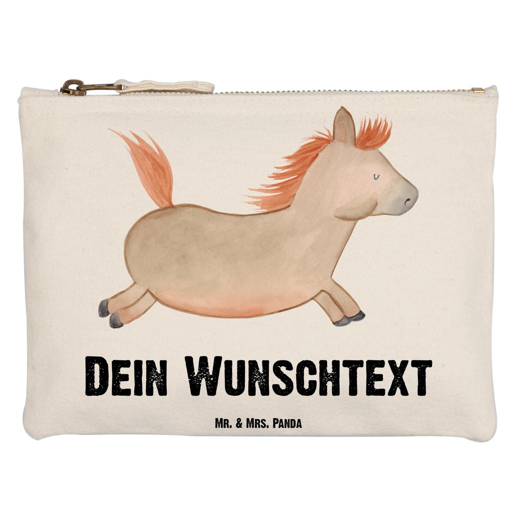 Personalisierte Schminktasche Pferd Springen Schminktasche Nachhaltig Mit Wunschtext, Schminktasche Für Unterwegs Mit Wunschtext, Schminktasche Stoff Mit Namen, Schminktasche Klein Personalisiert, Schminktasche Mit Reißverschluss Und Namen, Kulturbeutel Damen Personalisiert, Personalisierte Schminktasche, Aufbewahrung Für Schminke Mit Namen, Schminkbeutel Mit Gravur, Kosmetiktasche Für Handtasche Personalisiert, Schminktasche Tiermotiv Mit Namen, Schminktasche Mit Fächern Personalisiert, Schminktasche Mit Muster Und Namen, Schminktasche Leder Mit Gravur, Kosmetiktasche Personalisiert, Kosmetiktasche Damen Mit Namen, Schminktasche Reise Mit Namen, Schminktasche Zum Aufhängen Mit Name, Schminktasche Mit Namen, Schminktasche Für Unterwegs Mit Personalisierung, Make-Up Tasche Mit Name, Stiftetasche mit Wunschtext, Schminktasche Für Mädchen Mit Wunschtext, Reise-Kosmetiktasche Mit Name, Schminktasche Geschenk Personalisiert, Schminktasche Mit Wunschtext, Kosmetiktasche Organizer Mit Wunschtext, Stifteaufbewahrung Personalisiert, Kosmetiktasche Zum Mitnehmen Mit Namen, Schminktasche Für Teenager Mit Namen, Schminktäschchen Mit Initialen, Schminktasche Groß Mit Wunschtext, Schminktasche Blumen Mit Initialen, Bauernhof, Hoftiere, Landwirt, Landwirtin, Pony, Pferd, Ausreiten, Pferdebesitzer, Reiten, Stall, Pferdestall, Pferde