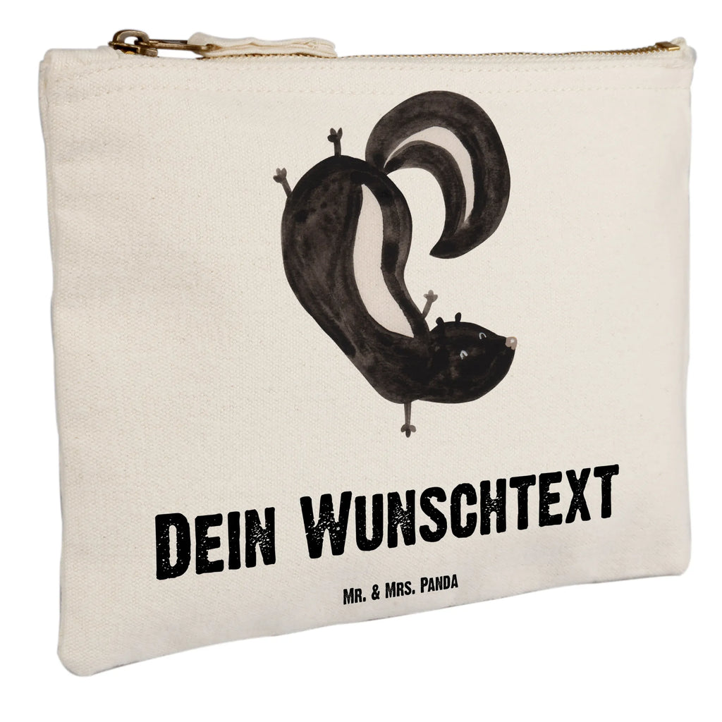Personalisierte Schminktasche Stinktier Handstand Kosmetiktasche Zum Mitnehmen Mit Namen, Personalisierte Schminktasche, Schminktasche Mit Reißverschluss Und Namen, Schminktasche Mit Namen, Schminktasche Mit Fächern Personalisiert, Schminktasche Für Unterwegs Mit Personalisierung, Schminktasche Mit Muster Und Namen, Make-Up Tasche Mit Name, Kosmetiktasche Personalisiert, Aufbewahrung Für Schminke Mit Namen, Schminktasche Nachhaltig Mit Wunschtext, Schminktasche Für Unterwegs Mit Wunschtext, Kosmetiktasche Für Handtasche Personalisiert, Schminkbeutel Mit Gravur, Schminktasche Geschenk Personalisiert, Schminktasche Blumen Mit Initialen, Stiftetasche mit Wunschtext, Schminktasche Groß Mit Wunschtext, Schminktasche Mit Wunschtext, Schminktasche Reise Mit Namen, Kosmetiktasche Damen Mit Namen, Schminktasche Zum Aufhängen Mit Name, Schminktasche Leder Mit Gravur, Stifteaufbewahrung Personalisiert, Schminktasche Klein Personalisiert, Schminktäschchen Mit Initialen, Reise-Kosmetiktasche Mit Name, Schminktasche Für Teenager Mit Namen, Schminktasche Stoff Mit Namen, Kulturbeutel Damen Personalisiert, Schminktasche Tiermotiv Mit Namen, Kosmetiktasche Organizer Mit Wunschtext, Schminktasche Für Mädchen Mit Wunschtext, Stinktier, Skunk, Stinki, Raubtier, Stinker, Wildtier, Kind, Verpielt, Spielplatz