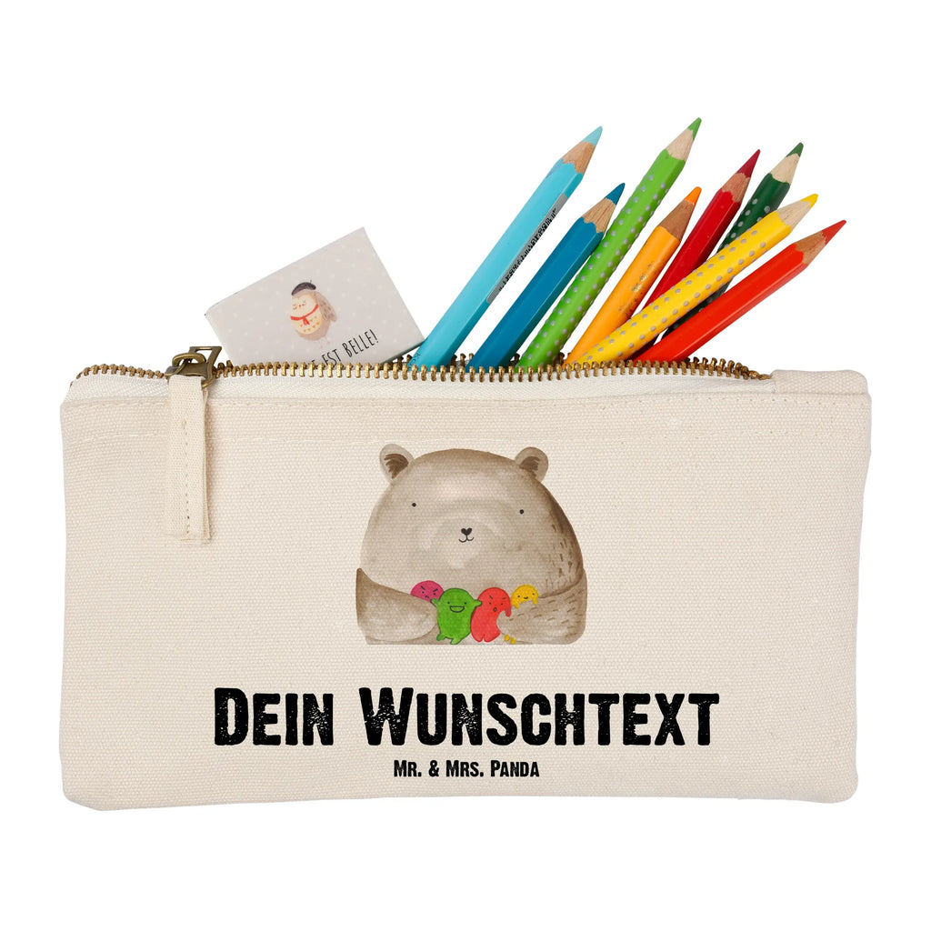 Personalisierte Schminktasche Bär Gefühl Kosmetiktasche Personalisiert, Schminktasche Klein Personalisiert, Schminktasche Leder Mit Gravur, Kulturbeutel Damen Personalisiert, Stiftetasche mit Wunschtext, Kosmetiktasche Organizer Mit Wunschtext, Schminktasche Mit Fächern Personalisiert, Schminktasche Zum Aufhängen Mit Name, Schminktasche Mit Namen, Schminktasche Tiermotiv Mit Namen, Schminkbeutel Mit Gravur, Kosmetiktasche Für Handtasche Personalisiert, Aufbewahrung Für Schminke Mit Namen, Schminktasche Mit Wunschtext, Reise-Kosmetiktasche Mit Name, Kosmetiktasche Zum Mitnehmen Mit Namen, Schminktasche Reise Mit Namen, Stifteaufbewahrung Personalisiert, Schminktasche Blumen Mit Initialen, Make-Up Tasche Mit Name, Schminktasche Für Unterwegs Mit Personalisierung, Schminktasche Für Teenager Mit Namen, Schminktasche Für Unterwegs Mit Wunschtext, Personalisierte Schminktasche, Schminktasche Geschenk Personalisiert, Schminktasche Mit Reißverschluss Und Namen, Schminktasche Stoff Mit Namen, Schminktasche Groß Mit Wunschtext, Schminktäschchen Mit Initialen, Schminktasche Mit Muster Und Namen, Schminktasche Nachhaltig Mit Wunschtext, Schminktasche Für Mädchen Mit Wunschtext, Kosmetiktasche Damen Mit Namen, Teddy, Bär, Teddybär, Verrückt, Durchgedreht, Wahnsinn