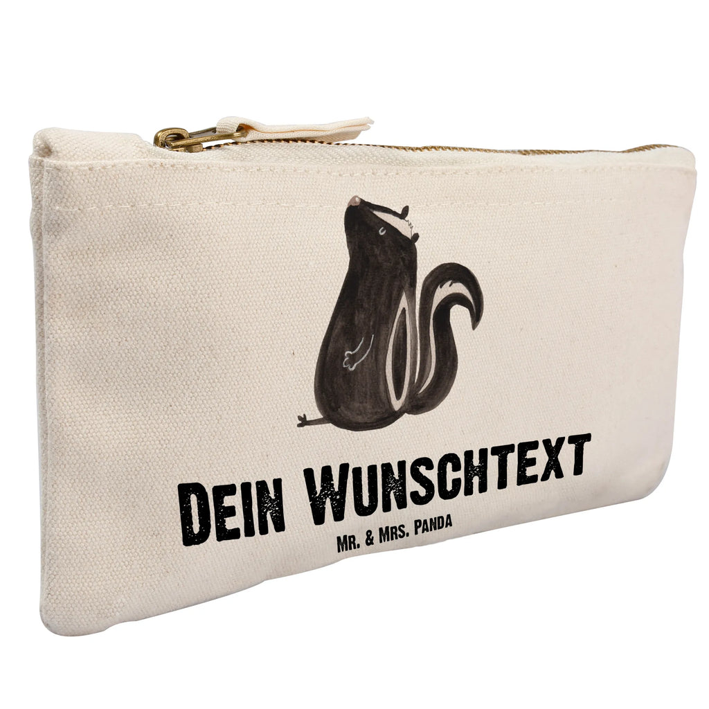 Personalisierte Schminktasche Stinktier Sitzen Schminktasche Für Unterwegs Mit Personalisierung, Personalisierte Schminktasche, Schminktasche Zum Aufhängen Mit Name, Schminktasche Klein Personalisiert, Kulturbeutel Damen Personalisiert, Schminktasche Mit Muster Und Namen, Kosmetiktasche Damen Mit Namen, Schminktasche Groß Mit Wunschtext, Stifteaufbewahrung Personalisiert, Schminktasche Reise Mit Namen, Kosmetiktasche Für Handtasche Personalisiert, Schminktasche Tiermotiv Mit Namen, Schminktasche Mit Reißverschluss Und Namen, Schminktasche Für Unterwegs Mit Wunschtext, Schminktasche Leder Mit Gravur, Make-Up Tasche Mit Name, Kosmetiktasche Zum Mitnehmen Mit Namen, Schminktasche Mit Namen, Schminktasche Nachhaltig Mit Wunschtext, Schminktasche Mit Wunschtext, Schminktasche Für Mädchen Mit Wunschtext, Schminktäschchen Mit Initialen, Kosmetiktasche Personalisiert, Schminktasche Geschenk Personalisiert, Schminktasche Stoff Mit Namen, Schminktasche Für Teenager Mit Namen, Schminkbeutel Mit Gravur, Schminktasche Blumen Mit Initialen, Reise-Kosmetiktasche Mit Name, Aufbewahrung Für Schminke Mit Namen, Schminktasche Mit Fächern Personalisiert, Stiftetasche mit Wunschtext, Kosmetiktasche Organizer Mit Wunschtext, Stinktier, Skunk, Wildtier, Besserwisser, Spruch, Raubtier, Stinker, Stinki, Büro, Recht