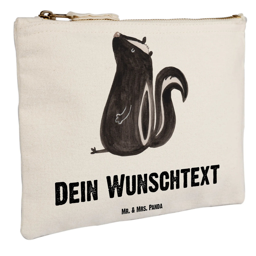 Personalisierte Schminktasche Stinktier Sitzen Schminktasche Für Unterwegs Mit Personalisierung, Personalisierte Schminktasche, Schminktasche Zum Aufhängen Mit Name, Schminktasche Klein Personalisiert, Kulturbeutel Damen Personalisiert, Schminktasche Mit Muster Und Namen, Kosmetiktasche Damen Mit Namen, Schminktasche Groß Mit Wunschtext, Stifteaufbewahrung Personalisiert, Schminktasche Reise Mit Namen, Kosmetiktasche Für Handtasche Personalisiert, Schminktasche Tiermotiv Mit Namen, Schminktasche Mit Reißverschluss Und Namen, Schminktasche Für Unterwegs Mit Wunschtext, Schminktasche Leder Mit Gravur, Make-Up Tasche Mit Name, Kosmetiktasche Zum Mitnehmen Mit Namen, Schminktasche Mit Namen, Schminktasche Nachhaltig Mit Wunschtext, Schminktasche Mit Wunschtext, Schminktasche Für Mädchen Mit Wunschtext, Schminktäschchen Mit Initialen, Kosmetiktasche Personalisiert, Schminktasche Geschenk Personalisiert, Schminktasche Stoff Mit Namen, Schminktasche Für Teenager Mit Namen, Schminkbeutel Mit Gravur, Schminktasche Blumen Mit Initialen, Reise-Kosmetiktasche Mit Name, Aufbewahrung Für Schminke Mit Namen, Schminktasche Mit Fächern Personalisiert, Stiftetasche mit Wunschtext, Kosmetiktasche Organizer Mit Wunschtext, Stinktier, Skunk, Wildtier, Besserwisser, Spruch, Raubtier, Stinker, Stinki, Büro, Recht
