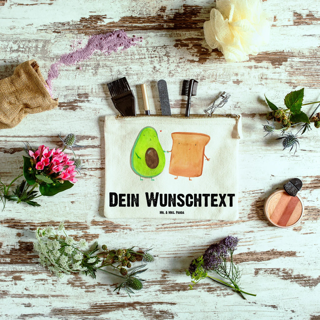 Personalisierte Schminktasche Avocado Toast Schminkbeutel Mit Gravur, Schminktasche Mit Fächern Personalisiert, Schminktasche Mit Wunschtext, Schminktasche Klein Personalisiert, Schminktasche Zum Aufhängen Mit Name, Schminktasche Mit Muster Und Namen, Schminktasche Tiermotiv Mit Namen, Reise-Kosmetiktasche Mit Name, Schminktasche Blumen Mit Initialen, Kosmetiktasche Für Handtasche Personalisiert, Schminktasche Für Unterwegs Mit Personalisierung, Schminktasche Stoff Mit Namen, Schminktasche Für Mädchen Mit Wunschtext, Schminktasche Mit Reißverschluss Und Namen, Kosmetiktasche Personalisiert, Stifteaufbewahrung Personalisiert, Schminktäschchen Mit Initialen, Schminktasche Nachhaltig Mit Wunschtext, Kosmetiktasche Zum Mitnehmen Mit Namen, Kulturbeutel Damen Personalisiert, Schminktasche Für Teenager Mit Namen, Make-Up Tasche Mit Name, Schminktasche Leder Mit Gravur, Aufbewahrung Für Schminke Mit Namen, Kosmetiktasche Damen Mit Namen, Schminktasche Für Unterwegs Mit Wunschtext, Schminktasche Reise Mit Namen, Stiftetasche mit Wunschtext, Kosmetiktasche Organizer Mit Wunschtext, Schminktasche Groß Mit Wunschtext, Schminktasche Geschenk Personalisiert, Schminktasche Mit Namen, Personalisierte Schminktasche, Avocado, Veggie, Vegan, Gesund, Hochzeitsgeschenk, Verlobungsparty, Jahrestagsgeschenk, Liebespaar, Hochzeit, Toastbrot, Freundin, Verlobt, Pärchen, Toast, Freund, Jahrestag