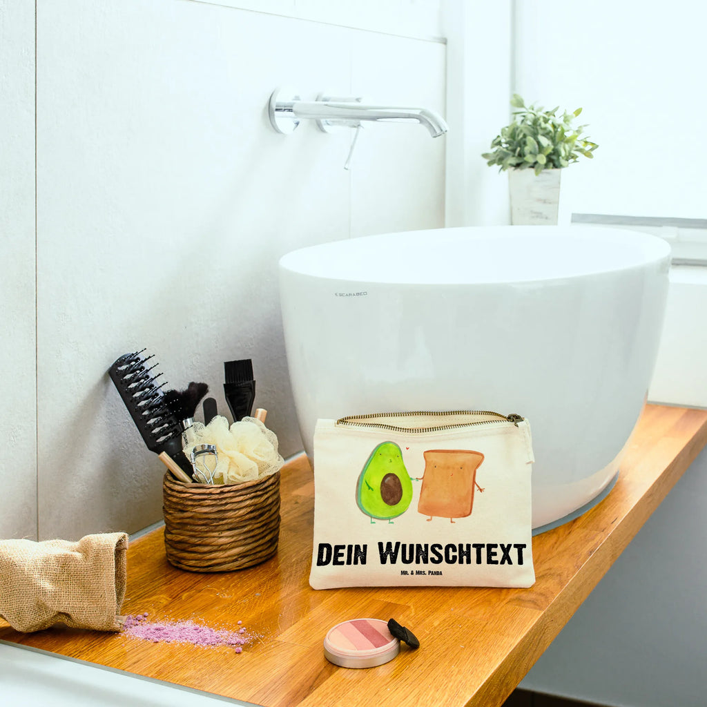 Personalisierte Schminktasche Avocado Toast Schminkbeutel Mit Gravur, Schminktasche Mit Fächern Personalisiert, Schminktasche Mit Wunschtext, Schminktasche Klein Personalisiert, Schminktasche Zum Aufhängen Mit Name, Schminktasche Mit Muster Und Namen, Schminktasche Tiermotiv Mit Namen, Reise-Kosmetiktasche Mit Name, Schminktasche Blumen Mit Initialen, Kosmetiktasche Für Handtasche Personalisiert, Schminktasche Für Unterwegs Mit Personalisierung, Schminktasche Stoff Mit Namen, Schminktasche Für Mädchen Mit Wunschtext, Schminktasche Mit Reißverschluss Und Namen, Kosmetiktasche Personalisiert, Stifteaufbewahrung Personalisiert, Schminktäschchen Mit Initialen, Schminktasche Nachhaltig Mit Wunschtext, Kosmetiktasche Zum Mitnehmen Mit Namen, Kulturbeutel Damen Personalisiert, Schminktasche Für Teenager Mit Namen, Make-Up Tasche Mit Name, Schminktasche Leder Mit Gravur, Aufbewahrung Für Schminke Mit Namen, Kosmetiktasche Damen Mit Namen, Schminktasche Für Unterwegs Mit Wunschtext, Schminktasche Reise Mit Namen, Stiftetasche mit Wunschtext, Kosmetiktasche Organizer Mit Wunschtext, Schminktasche Groß Mit Wunschtext, Schminktasche Geschenk Personalisiert, Schminktasche Mit Namen, Personalisierte Schminktasche, Avocado, Veggie, Vegan, Gesund, Hochzeitsgeschenk, Verlobungsparty, Jahrestagsgeschenk, Liebespaar, Hochzeit, Toastbrot, Freundin, Verlobt, Pärchen, Toast, Freund, Jahrestag