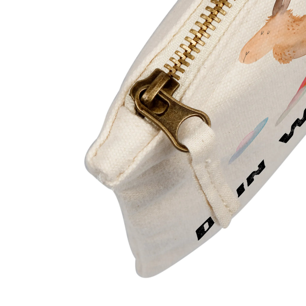 Personalisierte Schminktasche Lama Regenbogen Schminktasche Groß Mit Wunschtext, Kosmetiktasche Damen Mit Namen, Schminktasche Mit Namen, Schminktasche Mit Reißverschluss Und Namen, Schminktasche Für Teenager Mit Namen, Schminkbeutel Mit Gravur, Schminktasche Blumen Mit Initialen, Make-Up Tasche Mit Name, Schminktasche Klein Personalisiert, Stifteaufbewahrung Personalisiert, Kosmetiktasche Organizer Mit Wunschtext, Schminktasche Geschenk Personalisiert, Kulturbeutel Damen Personalisiert, Schminktasche Leder Mit Gravur, Schminktäschchen Mit Initialen, Aufbewahrung Für Schminke Mit Namen, Kosmetiktasche Zum Mitnehmen Mit Namen, Kosmetiktasche Für Handtasche Personalisiert, Reise-Kosmetiktasche Mit Name, Schminktasche Für Unterwegs Mit Personalisierung, Schminktasche Zum Aufhängen Mit Name, Schminktasche Für Unterwegs Mit Wunschtext, Schminktasche Mit Muster Und Namen, Schminktasche Nachhaltig Mit Wunschtext, Schminktasche Stoff Mit Namen, Schminktasche Mit Fächern Personalisiert, Schminktasche Mit Wunschtext, Stiftetasche mit Wunschtext, Kosmetiktasche Personalisiert, Schminktasche Für Mädchen Mit Wunschtext, Schminktasche Reise Mit Namen, Schminktasche Tiermotiv Mit Namen, Personalisierte Schminktasche, Lama, Alpaka, Selbstständig, Lamas, Haters, Regenbogen, Hobby, Außenseiter, Wolkenland, Freiheit, Abi, Haters gonna hate, Schule