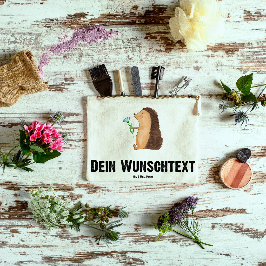 Personalisierte Schminktasche Igel Blumen Schminktasche Mit Fächern Personalisiert, Schminktasche Mit Muster Und Namen, Personalisierte Schminktasche, Kosmetiktasche Zum Mitnehmen Mit Namen, Aufbewahrung Für Schminke Mit Namen, Schminktasche Für Mädchen Mit Wunschtext, Schminktäschchen Mit Initialen, Kosmetiktasche Damen Mit Namen, Schminktasche Groß Mit Wunschtext, Kosmetiktasche Personalisiert, Kosmetiktasche Organizer Mit Wunschtext, Schminktasche Mit Reißverschluss Und Namen, Stiftetasche mit Wunschtext, Schminktasche Zum Aufhängen Mit Name, Schminktasche Reise Mit Namen, Schminktasche Mit Wunschtext, Schminktasche Für Teenager Mit Namen, Stifteaufbewahrung Personalisiert, Reise-Kosmetiktasche Mit Name, Schminktasche Klein Personalisiert, Schminktasche Blumen Mit Initialen, Schminktasche Mit Namen, Make-Up Tasche Mit Name, Schminktasche Für Unterwegs Mit Wunschtext, Schminktasche Geschenk Personalisiert, Kosmetiktasche Für Handtasche Personalisiert, Schminktasche Leder Mit Gravur, Schminktasche Für Unterwegs Mit Personalisierung, Kulturbeutel Damen Personalisiert, Schminktasche Stoff Mit Namen, Schminktasche Nachhaltig Mit Wunschtext, Schminkbeutel Mit Gravur, Schminktasche Tiermotiv Mit Namen, Tiermotive, Gute Laune, lustige Sprüche, Tiere, Besuch, krank, Igel, Genesungswünsche, Krankheit, Gute Besserung, Krankenhaus