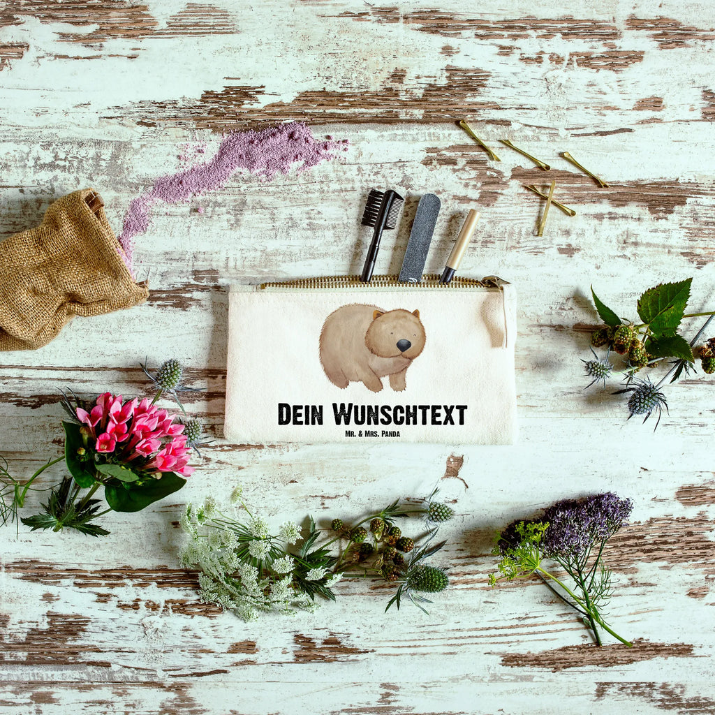 Personalisierte Schminktasche Wombat Schminktasche Geschenk Personalisiert, Reise-Kosmetiktasche Mit Name, Make-Up Tasche Mit Name, Schminktasche Für Unterwegs Mit Personalisierung, Schminktasche Mit Muster Und Namen, Schminktasche Groß Mit Wunschtext, Kosmetiktasche Zum Mitnehmen Mit Namen, Schminktasche Reise Mit Namen, Schminktasche Mit Reißverschluss Und Namen, Schminktasche Mit Wunschtext, Stifteaufbewahrung Personalisiert, Personalisierte Schminktasche, Schminkbeutel Mit Gravur, Stiftetasche mit Wunschtext, Schminktasche Stoff Mit Namen, Schminktasche Für Mädchen Mit Wunschtext, Schminktasche Für Teenager Mit Namen, Schminktasche Tiermotiv Mit Namen, Kosmetiktasche Organizer Mit Wunschtext, Schminktasche Nachhaltig Mit Wunschtext, Schminktasche Leder Mit Gravur, Kosmetiktasche Personalisiert, Schminktasche Klein Personalisiert, Schminktasche Für Unterwegs Mit Wunschtext, Schminktasche Blumen Mit Initialen, Kosmetiktasche Für Handtasche Personalisiert, Aufbewahrung Für Schminke Mit Namen, Schminktasche Mit Fächern Personalisiert, Kosmetiktasche Damen Mit Namen, Kulturbeutel Damen Personalisiert, Schminktäschchen Mit Initialen, Schminktasche Zum Aufhängen Mit Name, Schminktasche Mit Namen, Lustige Sprüche, Tiere, Tiermotive, Gute Laune, Spruch, Australien, Wombat, Das Leben Ist schön, Motivation