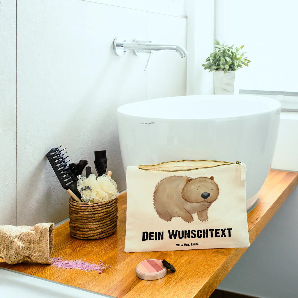 Personalisierte Schminktasche Wombat Schminktasche Geschenk Personalisiert, Reise-Kosmetiktasche Mit Name, Make-Up Tasche Mit Name, Schminktasche Für Unterwegs Mit Personalisierung, Schminktasche Mit Muster Und Namen, Schminktasche Groß Mit Wunschtext, Kosmetiktasche Zum Mitnehmen Mit Namen, Schminktasche Reise Mit Namen, Schminktasche Mit Reißverschluss Und Namen, Schminktasche Mit Wunschtext, Stifteaufbewahrung Personalisiert, Personalisierte Schminktasche, Schminkbeutel Mit Gravur, Stiftetasche mit Wunschtext, Schminktasche Stoff Mit Namen, Schminktasche Für Mädchen Mit Wunschtext, Schminktasche Für Teenager Mit Namen, Schminktasche Tiermotiv Mit Namen, Kosmetiktasche Organizer Mit Wunschtext, Schminktasche Nachhaltig Mit Wunschtext, Schminktasche Leder Mit Gravur, Kosmetiktasche Personalisiert, Schminktasche Klein Personalisiert, Schminktasche Für Unterwegs Mit Wunschtext, Schminktasche Blumen Mit Initialen, Kosmetiktasche Für Handtasche Personalisiert, Aufbewahrung Für Schminke Mit Namen, Schminktasche Mit Fächern Personalisiert, Kosmetiktasche Damen Mit Namen, Kulturbeutel Damen Personalisiert, Schminktäschchen Mit Initialen, Schminktasche Zum Aufhängen Mit Name, Schminktasche Mit Namen, Lustige Sprüche, Tiere, Tiermotive, Gute Laune, Spruch, Australien, Wombat, Das Leben Ist schön, Motivation