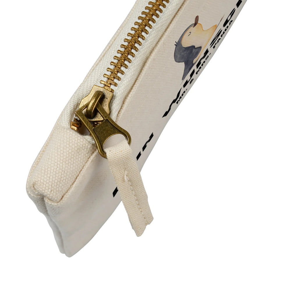 Personalisierte Schminktasche Pinguin marschieren Aufbewahrung Für Schminke Mit Namen, Schminkbeutel Mit Gravur, Schminktasche Blumen Mit Initialen, Schminktasche Stoff Mit Namen, Schminktasche Mit Namen, Schminktasche Für Mädchen Mit Wunschtext, Kosmetiktasche Organizer Mit Wunschtext, Schminktasche Reise Mit Namen, Stifteaufbewahrung Personalisiert, Schminktasche Groß Mit Wunschtext, Kosmetiktasche Personalisiert, Schminktasche Nachhaltig Mit Wunschtext, Kosmetiktasche Für Handtasche Personalisiert, Schminktasche Mit Muster Und Namen, Schminktasche Mit Wunschtext, Make-Up Tasche Mit Name, Kosmetiktasche Damen Mit Namen, Kosmetiktasche Zum Mitnehmen Mit Namen, Reise-Kosmetiktasche Mit Name, Schminktasche Leder Mit Gravur, Schminktäschchen Mit Initialen, Schminktasche Tiermotiv Mit Namen, Schminktasche Mit Reißverschluss Und Namen, Schminktasche Zum Aufhängen Mit Name, Schminktasche Für Unterwegs Mit Wunschtext, Kulturbeutel Damen Personalisiert, Schminktasche Für Teenager Mit Namen, Schminktasche Geschenk Personalisiert, Stiftetasche mit Wunschtext, Personalisierte Schminktasche, Schminktasche Klein Personalisiert, Schminktasche Mit Fächern Personalisiert, Schminktasche Für Unterwegs Mit Personalisierung, Pinguin, Schwester, Familie, Langschläfer, Pinguine, Frühaufsteher, Bruder