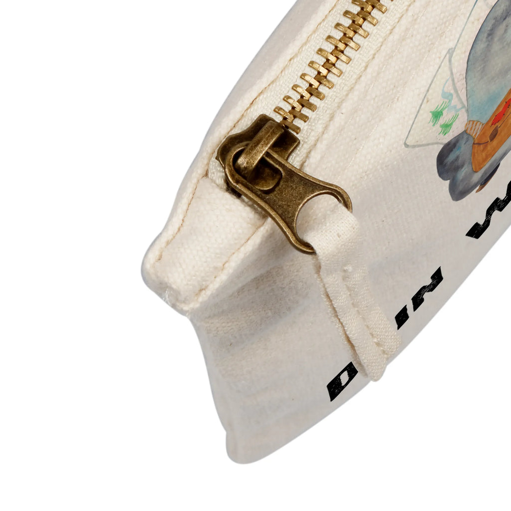 Personalised make-up bag Penguin & Mouse Hiker Schminktasche Für Mädchen Mit Wunschtext, Schminktasche Für Teenager Mit Namen, Schminktasche Mit Wunschtext, Schminktasche Stoff Mit Namen, Schminktäschchen Mit Initialen, Schminktasche Leder Mit Gravur, Schminktasche Mit Muster Und Namen, Schminktasche Mit Namen, Schminktasche Zum Aufhängen Mit Name, Make-Up Tasche Mit Name, Reise-Kosmetiktasche Mit Name, Schminktasche Groß Mit Wunschtext, Kosmetiktasche Personalisiert, Stifteaufbewahrung Personalisiert, Schminktasche Nachhaltig Mit Wunschtext, Aufbewahrung Für Schminke Mit Namen, Kosmetiktasche Zum Mitnehmen Mit Namen, Schminktasche Tiermotiv Mit Namen, Schminktasche Klein Personalisiert, Schminktasche Für Unterwegs Mit Personalisierung, Kosmetiktasche Damen Mit Namen, Schminktasche Blumen Mit Initialen, Personalisierte Schminktasche, Stiftetasche mit Wunschtext, Schminkbeutel Mit Gravur, Schminktasche Für Unterwegs Mit Wunschtext, Schminktasche Mit Fächern Personalisiert, Kosmetiktasche Organizer Mit Wunschtext, Schminktasche Reise Mit Namen, Kulturbeutel Damen Personalisiert, Schminktasche Geschenk Personalisiert, Schminktasche Mit Reißverschluss Und Namen, Kosmetiktasche Für Handtasche Personalisiert, Pinguin, Wanderlust, Abenteurer, Roadtrip, Pinguine, wandern, Abenteuer, Ausflug