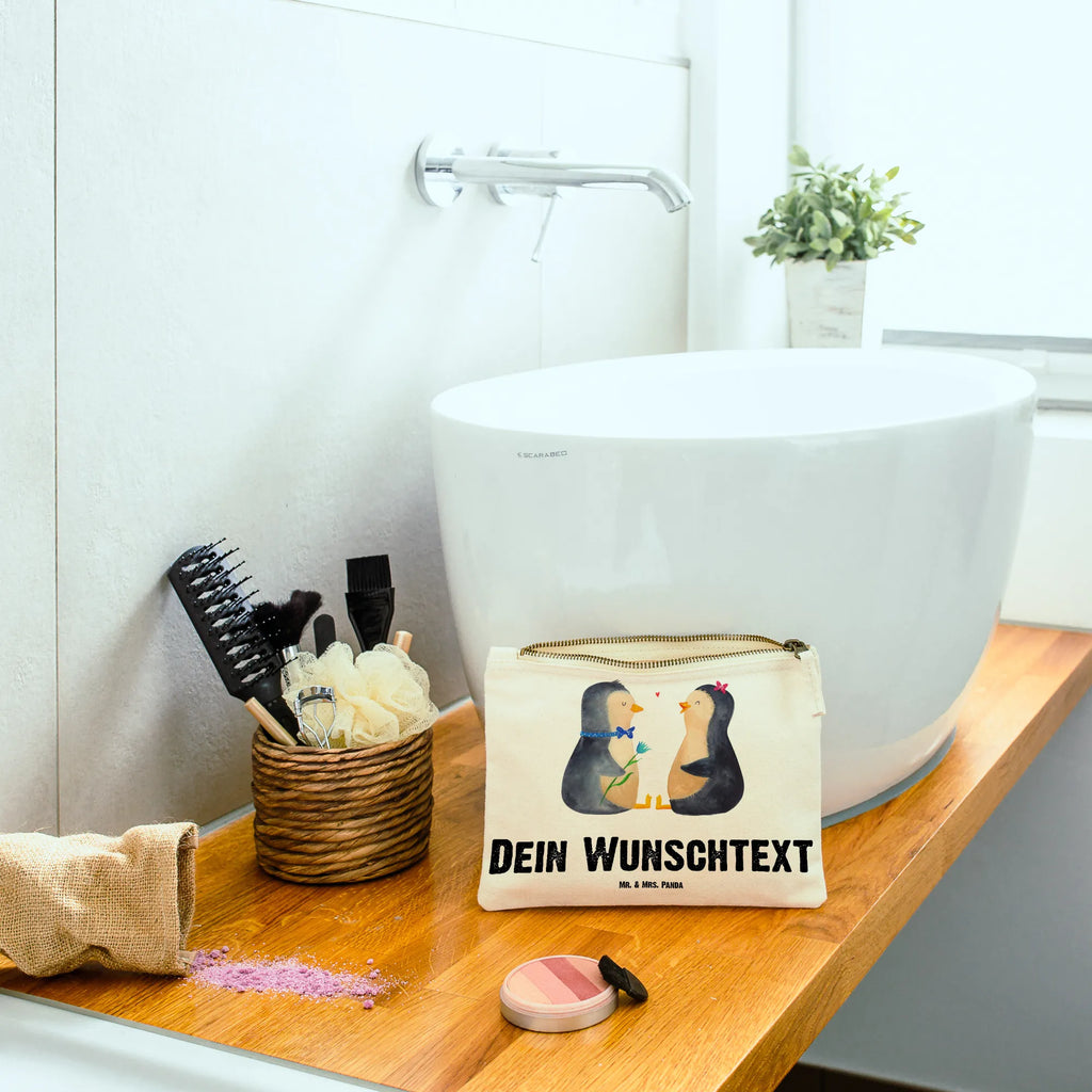Personalisierte Schminktasche Pinguin Pärchen Schminktasche Reise Mit Namen, Schminktasche Mit Muster Und Namen, Schminktasche Geschenk Personalisiert, Make-Up Tasche Mit Name, Kosmetiktasche Personalisiert, Schminktasche Mit Wunschtext, Kosmetiktasche Für Handtasche Personalisiert, Schminktasche Blumen Mit Initialen, Schminktäschchen Mit Initialen, Kosmetiktasche Zum Mitnehmen Mit Namen, Schminktasche Für Teenager Mit Namen, Schminktasche Für Unterwegs Mit Personalisierung, Schminktasche Stoff Mit Namen, Schminktasche Klein Personalisiert, Schminktasche Leder Mit Gravur, Stiftetasche mit Wunschtext, Kosmetiktasche Organizer Mit Wunschtext, Schminktasche Nachhaltig Mit Wunschtext, Schminktasche Mit Fächern Personalisiert, Schminkbeutel Mit Gravur, Reise-Kosmetiktasche Mit Name, Schminktasche Für Mädchen Mit Wunschtext, Schminktasche Mit Namen, Schminktasche Tiermotiv Mit Namen, Schminktasche Mit Reißverschluss Und Namen, Aufbewahrung Für Schminke Mit Namen, Personalisierte Schminktasche, Schminktasche Für Unterwegs Mit Wunschtext, Kosmetiktasche Damen Mit Namen, Schminktasche Groß Mit Wunschtext, Stifteaufbewahrung Personalisiert, Kulturbeutel Damen Personalisiert, Schminktasche Zum Aufhängen Mit Name, Pinguin, Hochzeitstag, Traumpaar, Hochzeit, Liebesbeweis, Liebesgeschenk, Hochzeitsgeschenk, Liebespaar, Große Liebe, Liebe, Pinguine, Jahrestag, Verlobung