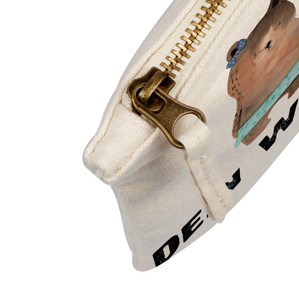 Personalisierte Schminktasche Bär Freundin Stiftetasche mit Wunschtext, Schminktasche Für Teenager Mit Namen, Make-Up Tasche Mit Name, Schminktasche Mit Fächern Personalisiert, Schminktasche Mit Muster Und Namen, Reise-Kosmetiktasche Mit Name, Aufbewahrung Für Schminke Mit Namen, Schminktäschchen Mit Initialen, Kulturbeutel Damen Personalisiert, Schminktasche Tiermotiv Mit Namen, Kosmetiktasche Zum Mitnehmen Mit Namen, Personalisierte Schminktasche, Schminkbeutel Mit Gravur, Schminktasche Groß Mit Wunschtext, Schminktasche Geschenk Personalisiert, Kosmetiktasche Für Handtasche Personalisiert, Schminktasche Mit Namen, Schminktasche Klein Personalisiert, Schminktasche Nachhaltig Mit Wunschtext, Schminktasche Für Mädchen Mit Wunschtext, Schminktasche Für Unterwegs Mit Wunschtext, Schminktasche Stoff Mit Namen, Schminktasche Zum Aufhängen Mit Name, Kosmetiktasche Organizer Mit Wunschtext, Schminktasche Mit Reißverschluss Und Namen, Schminktasche Mit Wunschtext, Schminktasche Blumen Mit Initialen, Schminktasche Für Unterwegs Mit Personalisierung, Schminktasche Leder Mit Gravur, Kosmetiktasche Personalisiert, Stifteaufbewahrung Personalisiert, Schminktasche Reise Mit Namen, Kosmetiktasche Damen Mit Namen, Teddy, Bär, Teddybär, Bär Freundin Beste Freund Liebe Liebesbeweis Verliebt Kumpel Kumpeliene