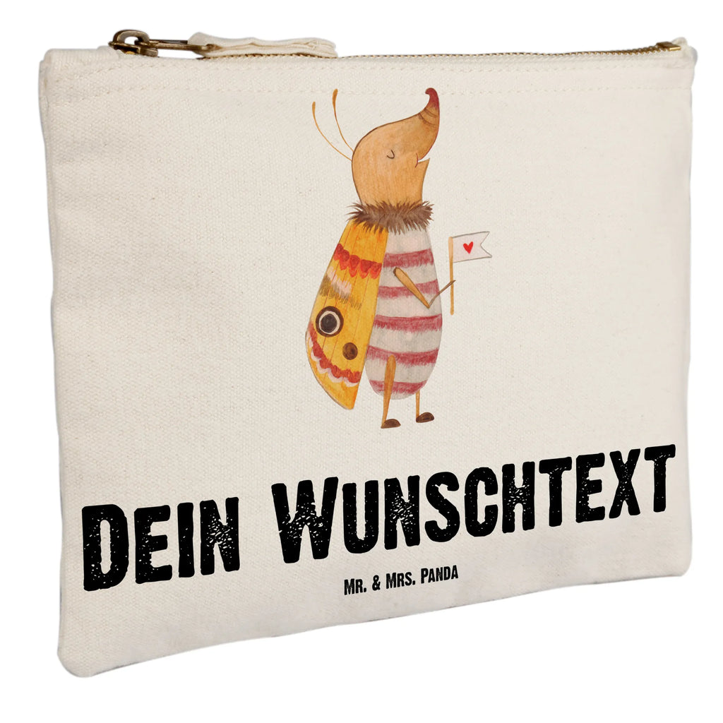 Personalisierte Schminktasche Nachtfalter Fähnchen Kosmetiktasche Zum Mitnehmen Mit Namen, Schminktasche Mit Muster Und Namen, Schminktasche Reise Mit Namen, Kosmetiktasche Personalisiert, Personalisierte Schminktasche, Schminktasche Blumen Mit Initialen, Aufbewahrung Für Schminke Mit Namen, Kosmetiktasche Damen Mit Namen, Kosmetiktasche Für Handtasche Personalisiert, Schminktasche Nachhaltig Mit Wunschtext, Schminktäschchen Mit Initialen, Schminktasche Mit Wunschtext, Make-Up Tasche Mit Name, Kulturbeutel Damen Personalisiert, Schminktasche Für Teenager Mit Namen, Stiftetasche mit Wunschtext, Stifteaufbewahrung Personalisiert, Schminktasche Mit Fächern Personalisiert, Schminktasche Mit Namen, Schminktasche Für Unterwegs Mit Wunschtext, Schminktasche Tiermotiv Mit Namen, Schminktasche Mit Reißverschluss Und Namen, Kosmetiktasche Organizer Mit Wunschtext, Schminkbeutel Mit Gravur, Schminktasche Für Mädchen Mit Wunschtext, Schminktasche Für Unterwegs Mit Personalisierung, Schminktasche Leder Mit Gravur, Schminktasche Groß Mit Wunschtext, Schminktasche Klein Personalisiert, Schminktasche Zum Aufhängen Mit Name, Schminktasche Geschenk Personalisiert, Reise-Kosmetiktasche Mit Name, Schminktasche Stoff Mit Namen, Lustige Sprüche, Tiere, Tiermotive, Gute Laune, Nachtfalter, Käfer, Küche Deko, Süß, Niedlich, Was Kostet Die Welt, Spruch Lustig, Spruch Witzig