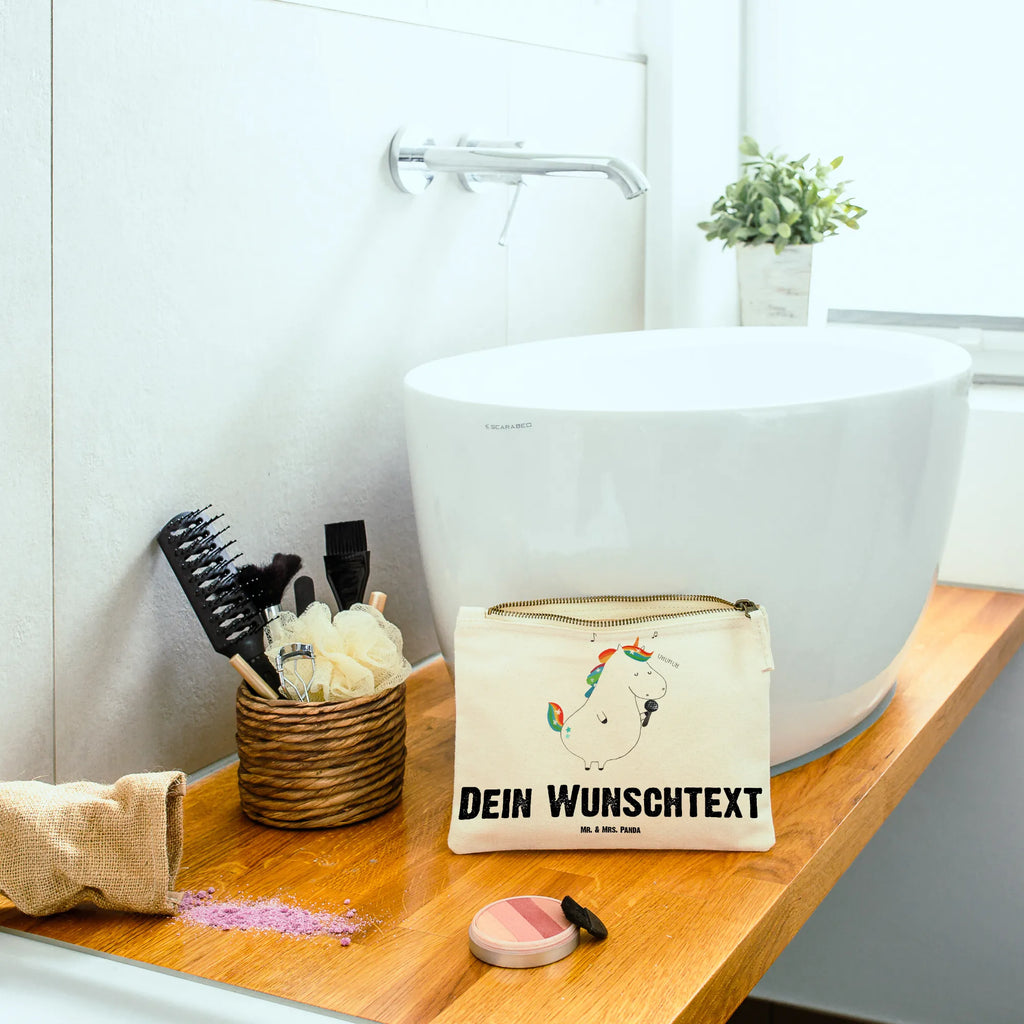 Personalisierte Schminktasche Einhorn Sänger Kosmetiktasche Für Handtasche Personalisiert, Schminktasche Reise Mit Namen, Kosmetiktasche Organizer Mit Wunschtext, Aufbewahrung Für Schminke Mit Namen, Make-Up Tasche Mit Name, Schminktasche Mit Wunschtext, Schminktasche Mit Fächern Personalisiert, Schminktasche Tiermotiv Mit Namen, Schminktasche Für Unterwegs Mit Wunschtext, Kosmetiktasche Zum Mitnehmen Mit Namen, Schminktasche Groß Mit Wunschtext, Schminktasche Nachhaltig Mit Wunschtext, Stifteaufbewahrung Personalisiert, Schminktasche Zum Aufhängen Mit Name, Personalisierte Schminktasche, Schminktasche Klein Personalisiert, Schminktasche Für Teenager Mit Namen, Reise-Kosmetiktasche Mit Name, Schminktasche Mit Namen, Schminktasche Für Unterwegs Mit Personalisierung, Schminktasche Stoff Mit Namen, Kosmetiktasche Damen Mit Namen, Schminkbeutel Mit Gravur, Schminktasche Mit Reißverschluss Und Namen, Schminktasche Leder Mit Gravur, Schminktasche Geschenk Personalisiert, Schminktasche Blumen Mit Initialen, Stiftetasche mit Wunschtext, Kulturbeutel Damen Personalisiert, Schminktasche Mit Muster Und Namen, Schminktasche Für Mädchen Mit Wunschtext, Schminktäschchen Mit Initialen, Kosmetiktasche Personalisiert, Unicorn, Einhorn, Einhörner, Einhorn Deko, Konfetti, Sängerin, Sänger, Geburtstag, Fest, Glitzer, Disco, Party, Freundin, Feier
